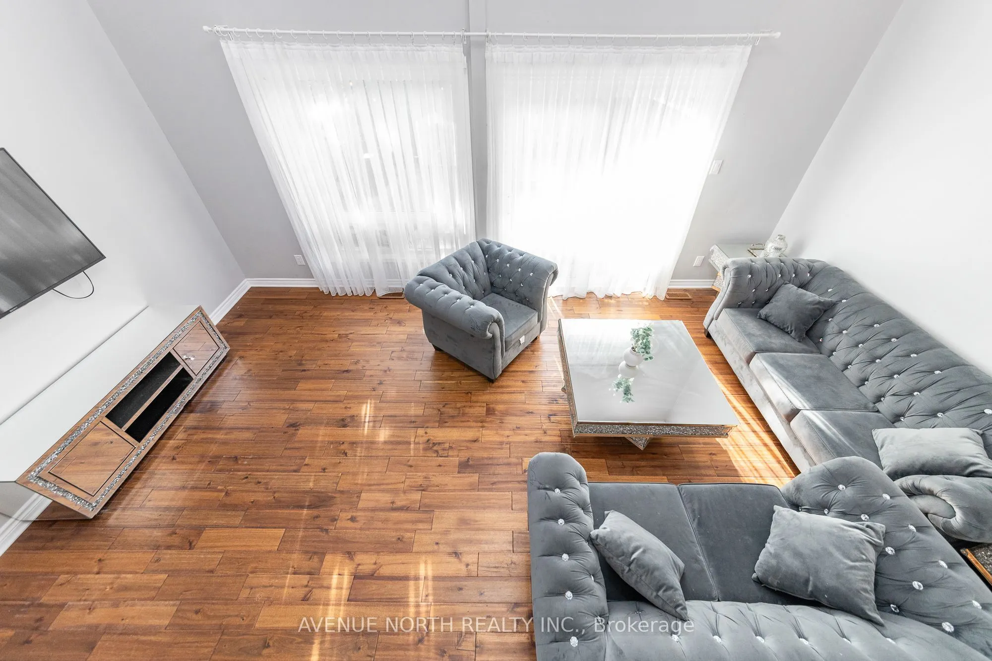 2415 Southvale Crescent #100