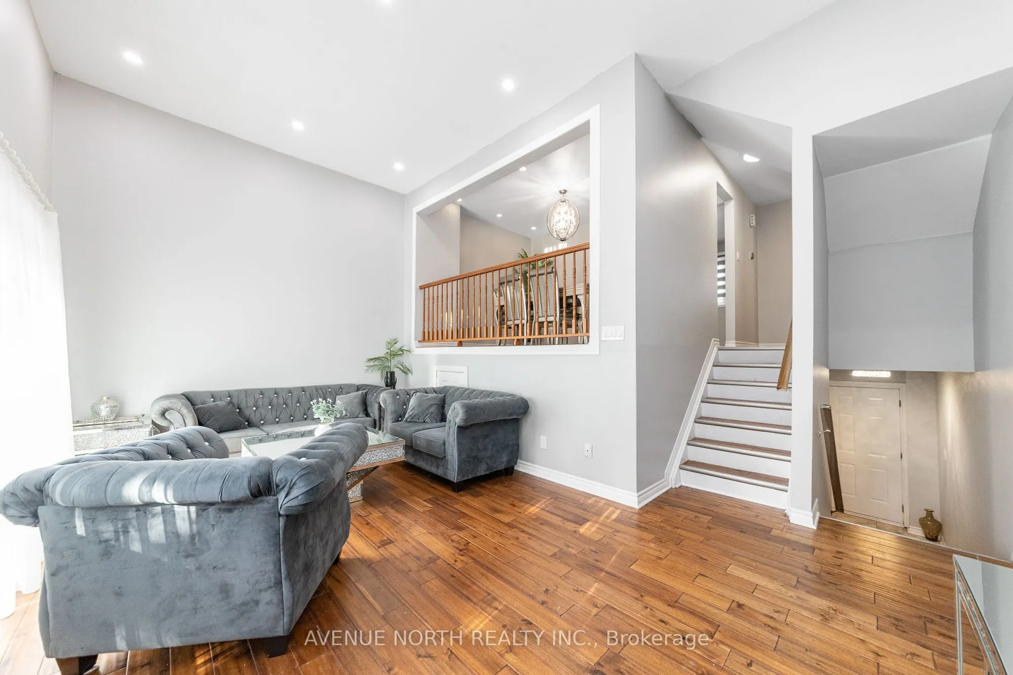 2415 Southvale Crescent #100