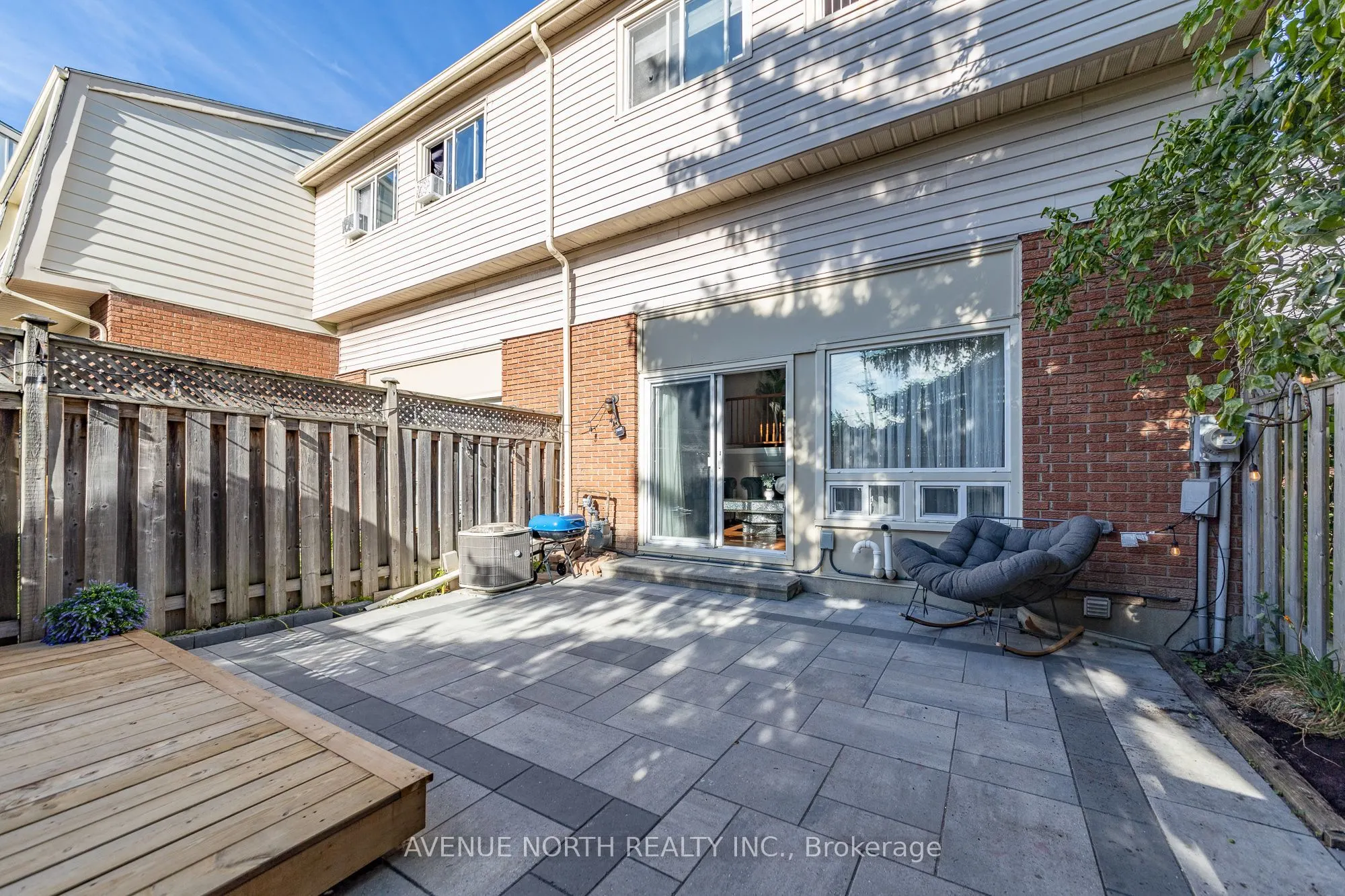 2415 Southvale Crescent #100