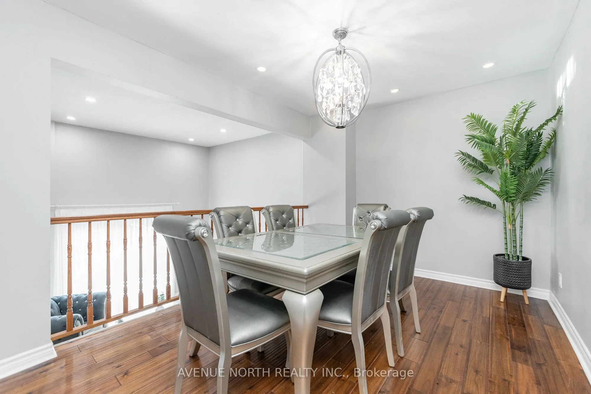 2415 Southvale Crescent #100