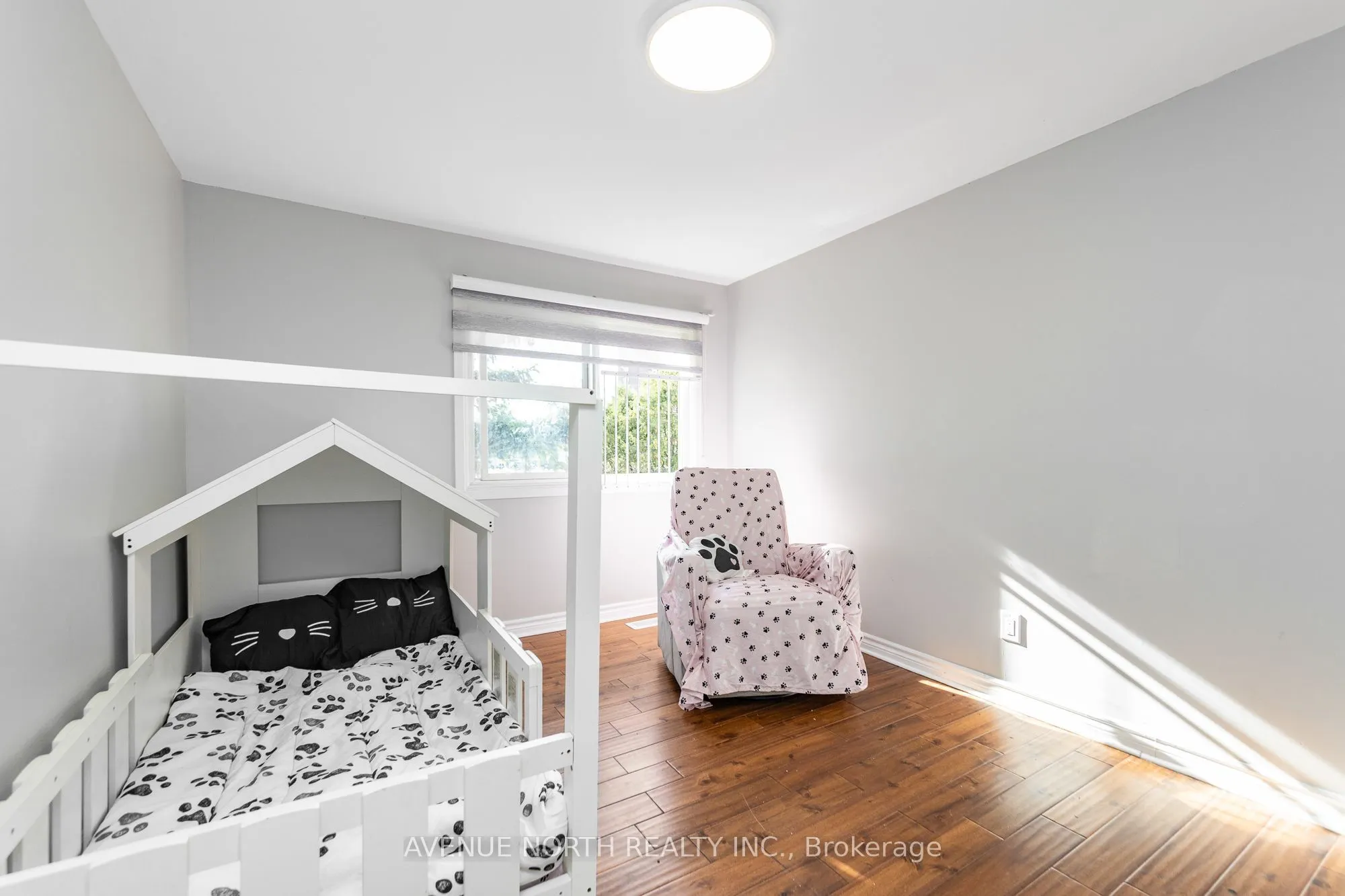 2415 Southvale Crescent #100
