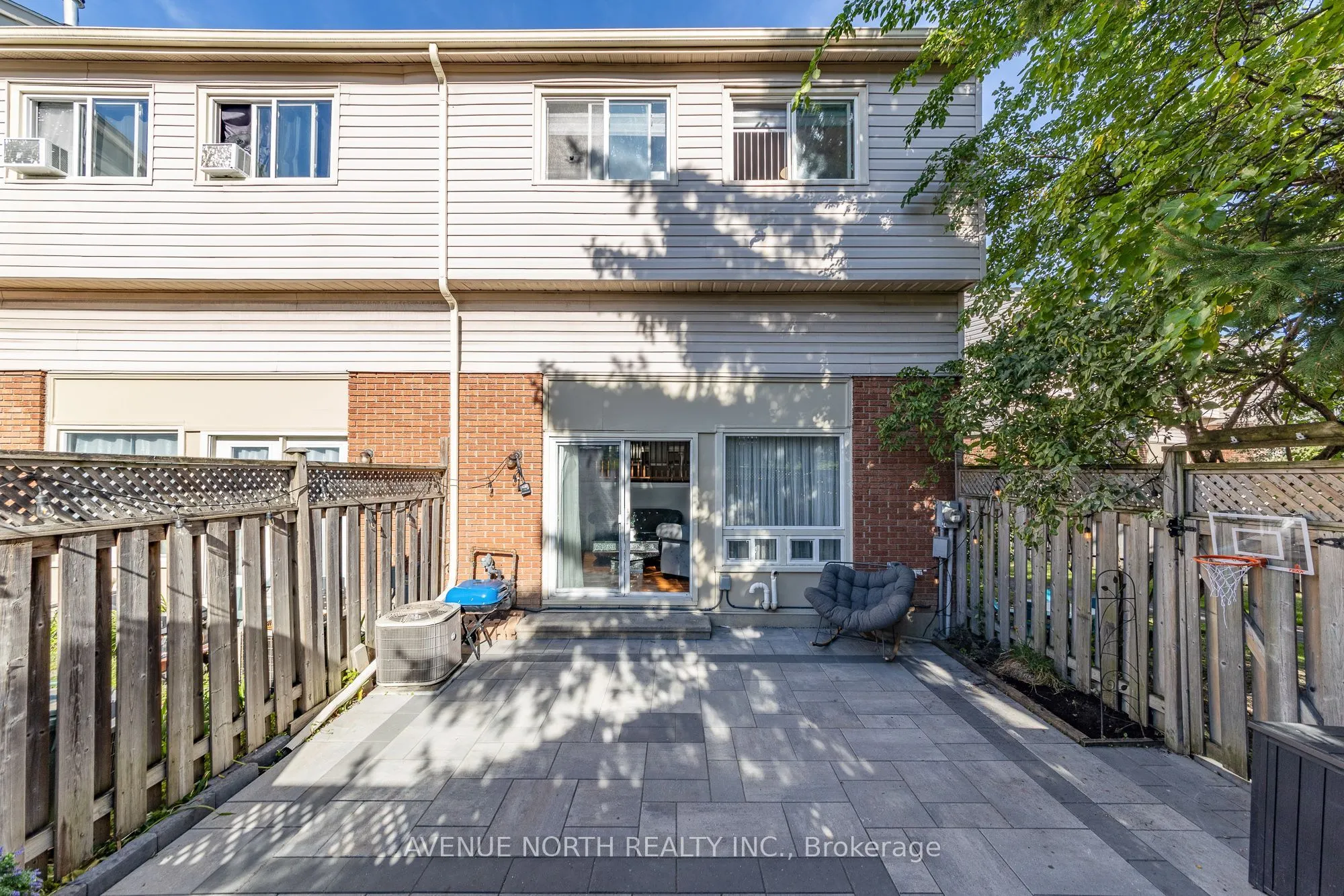 2415 Southvale Crescent #100