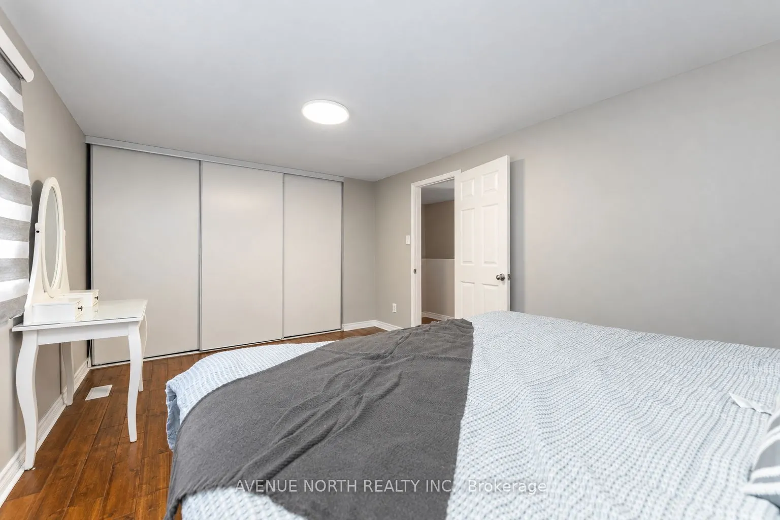 2415 Southvale Crescent #100