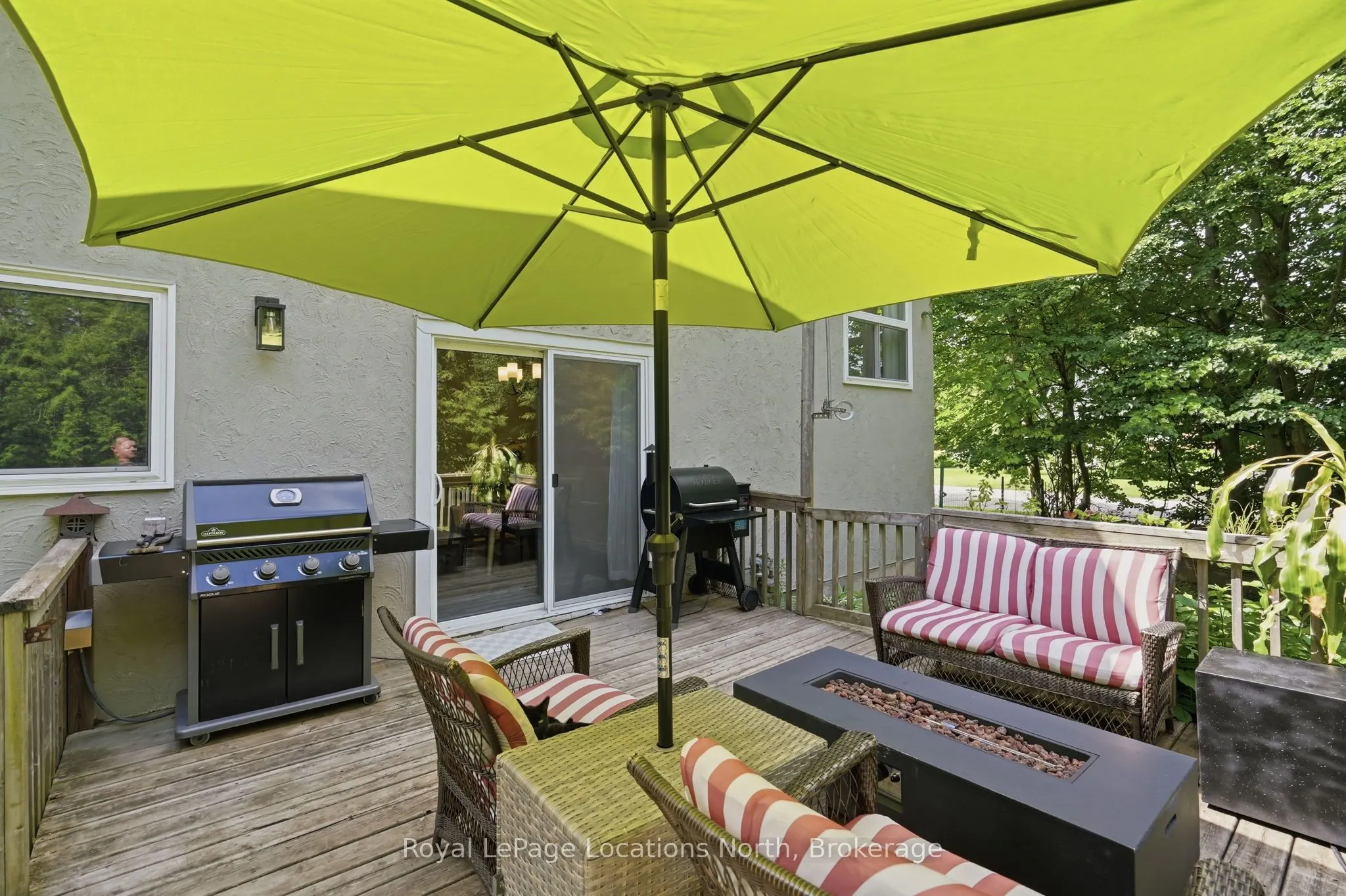 2595 6th Avenue W