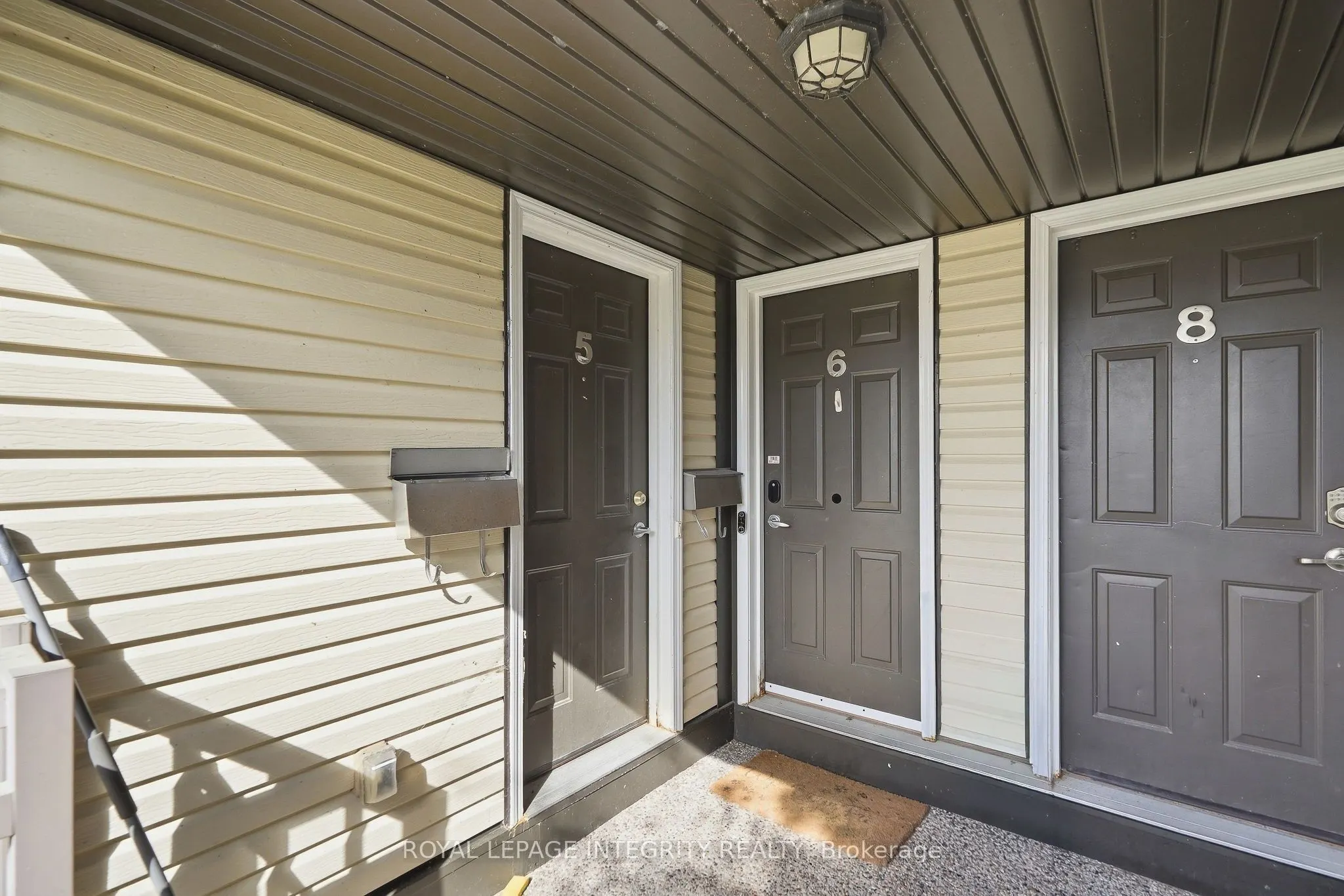 1124 Docteur Corbeil Boulevard ## 5