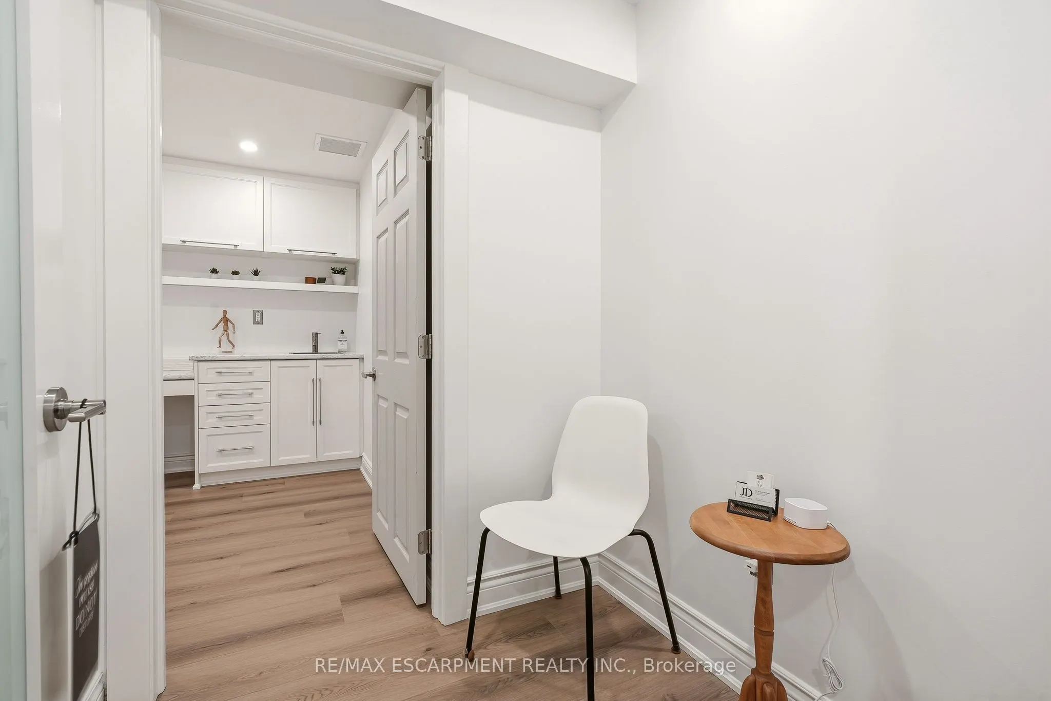 326 Wilson Street #Room 6