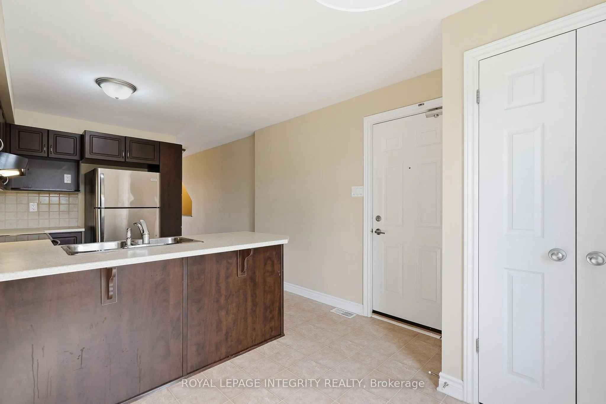 1124 Docteur Corbeil Boulevard ## 5