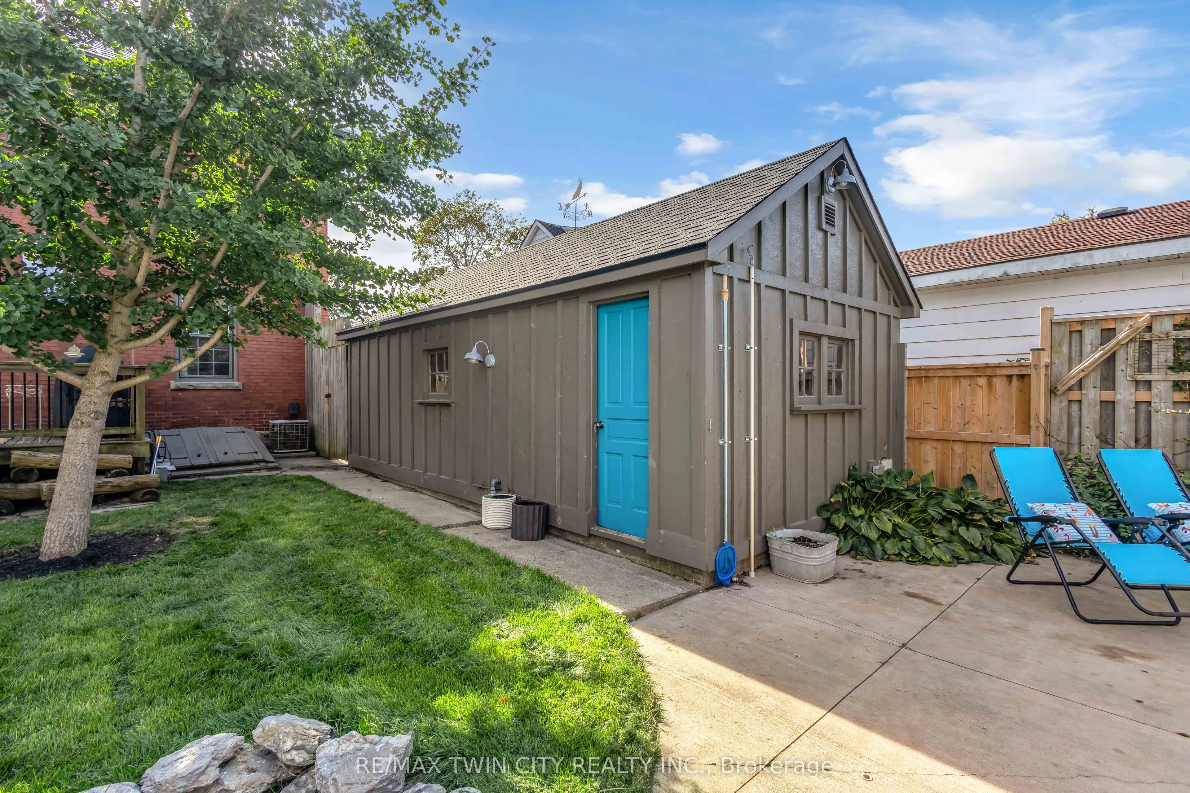 17 Alexander Avenue