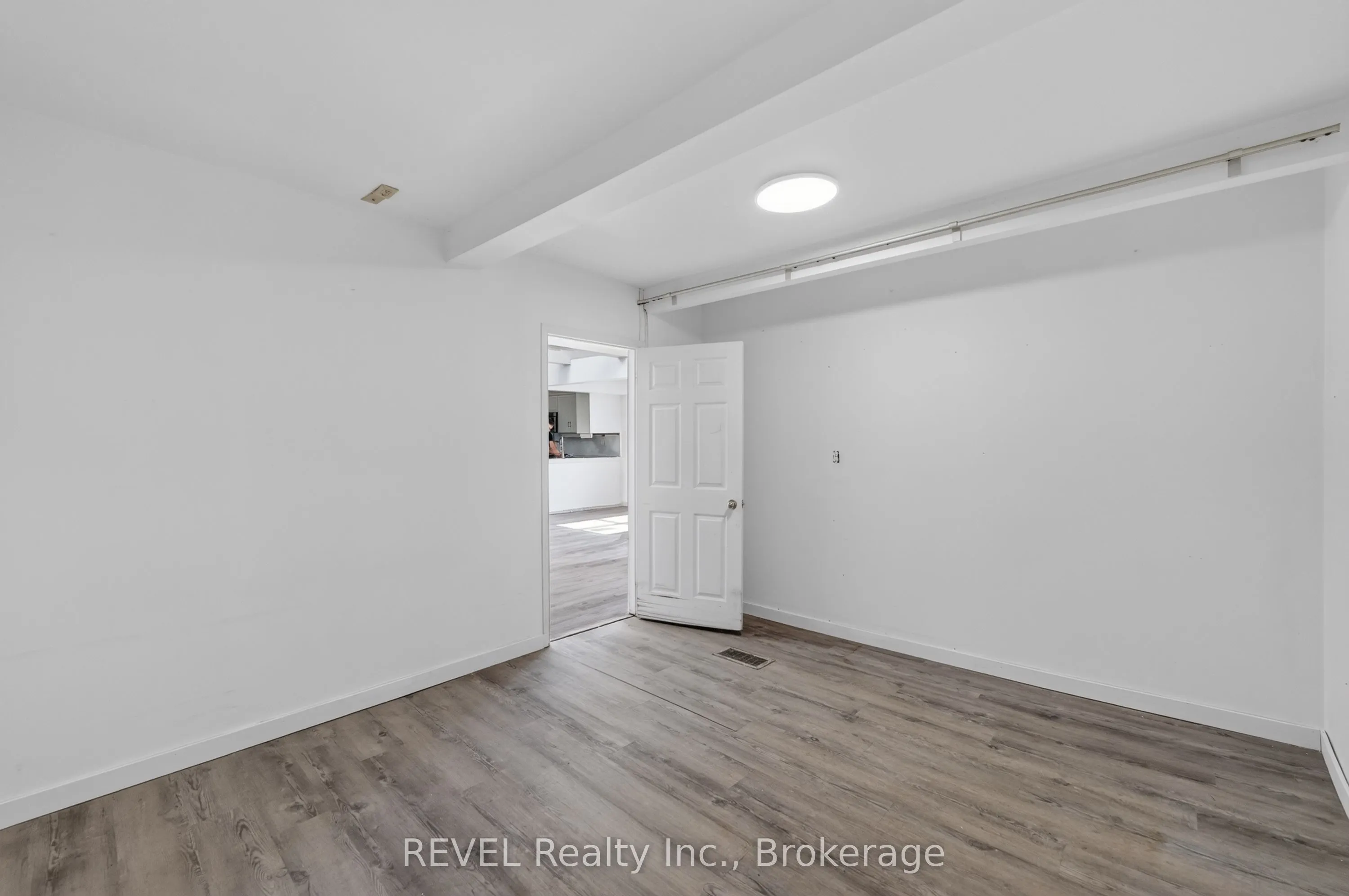 342 HELEN Street