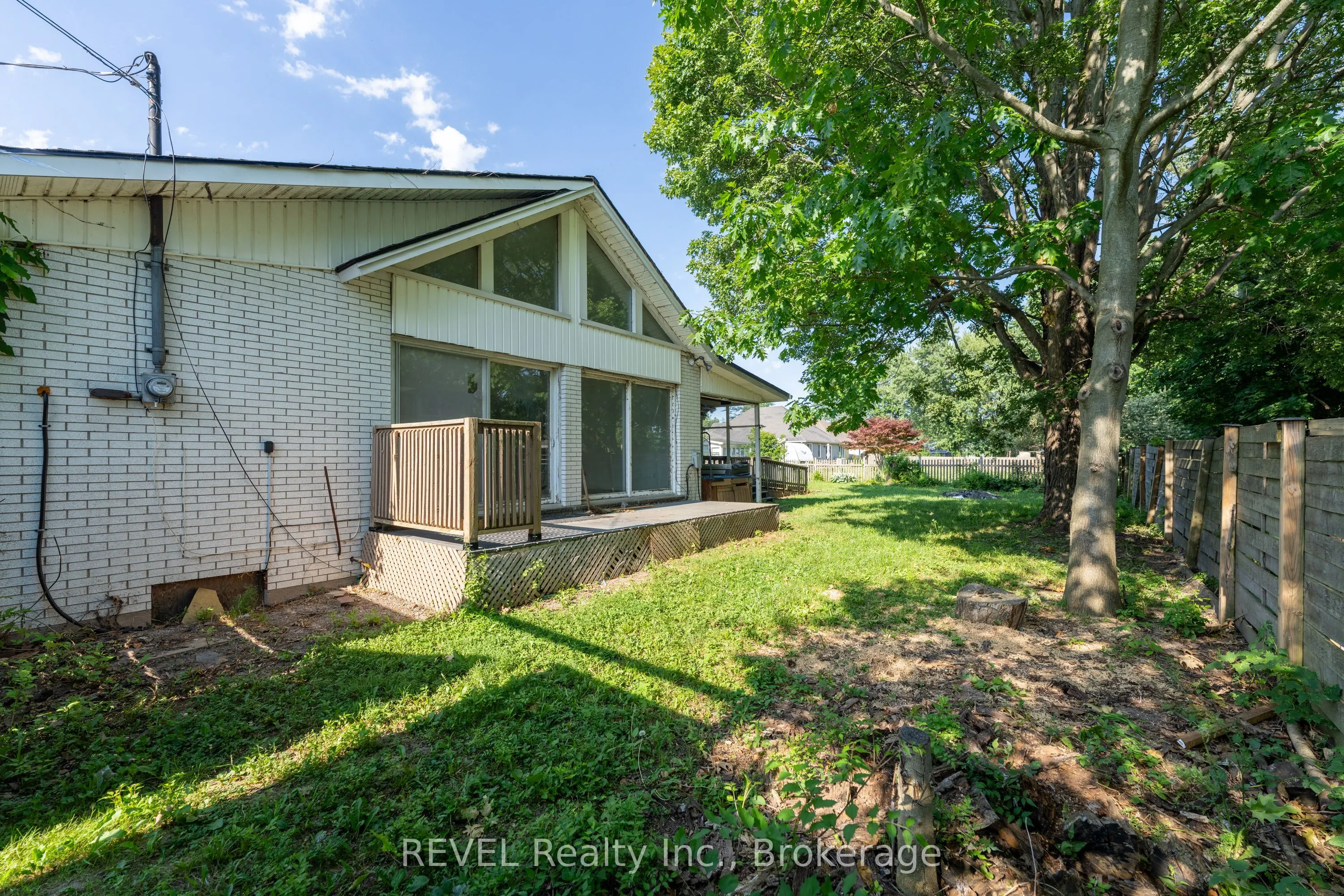 342 HELEN Street