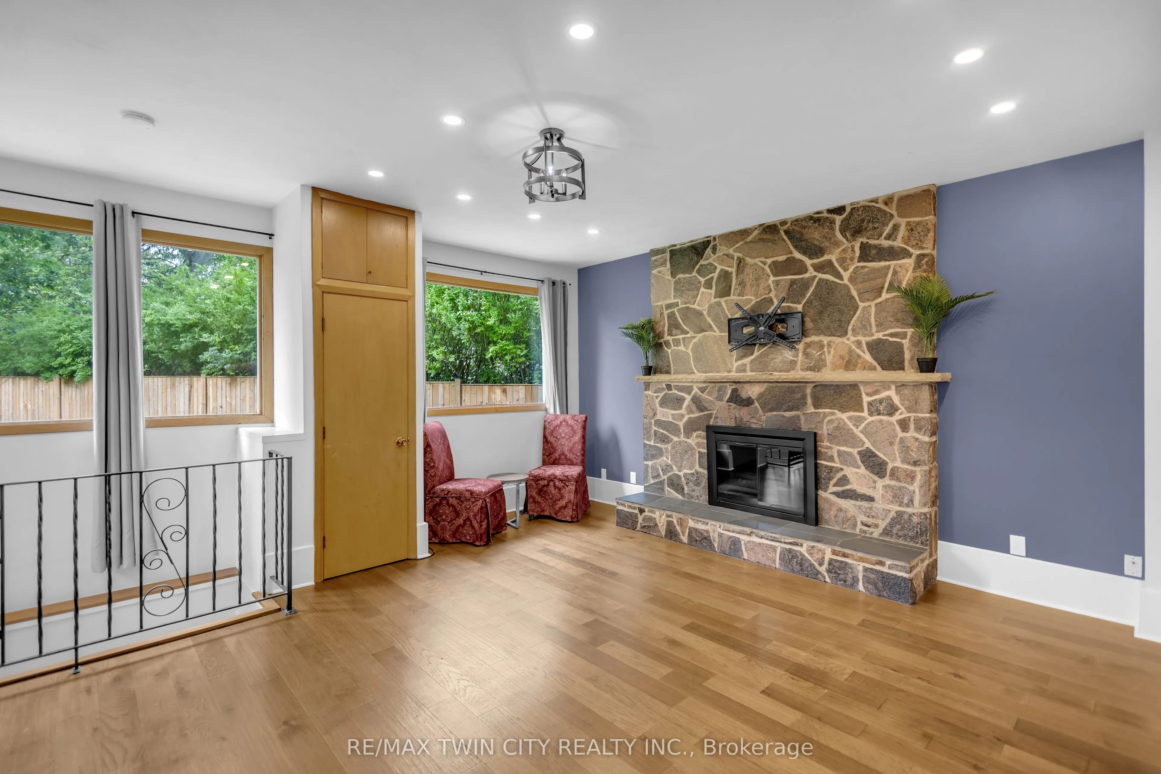 11 Tutela Heights Road