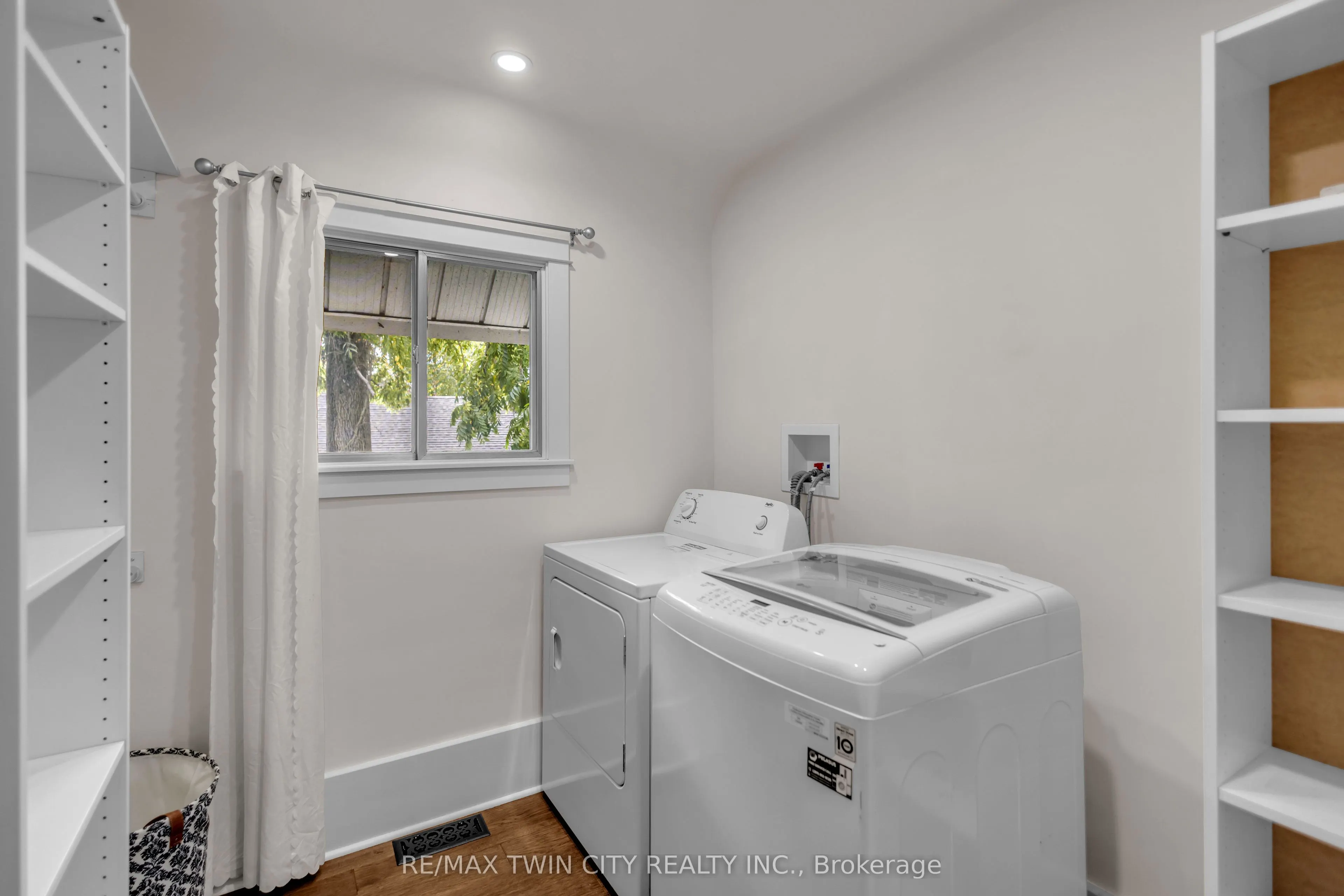 11 Tutela Heights Road