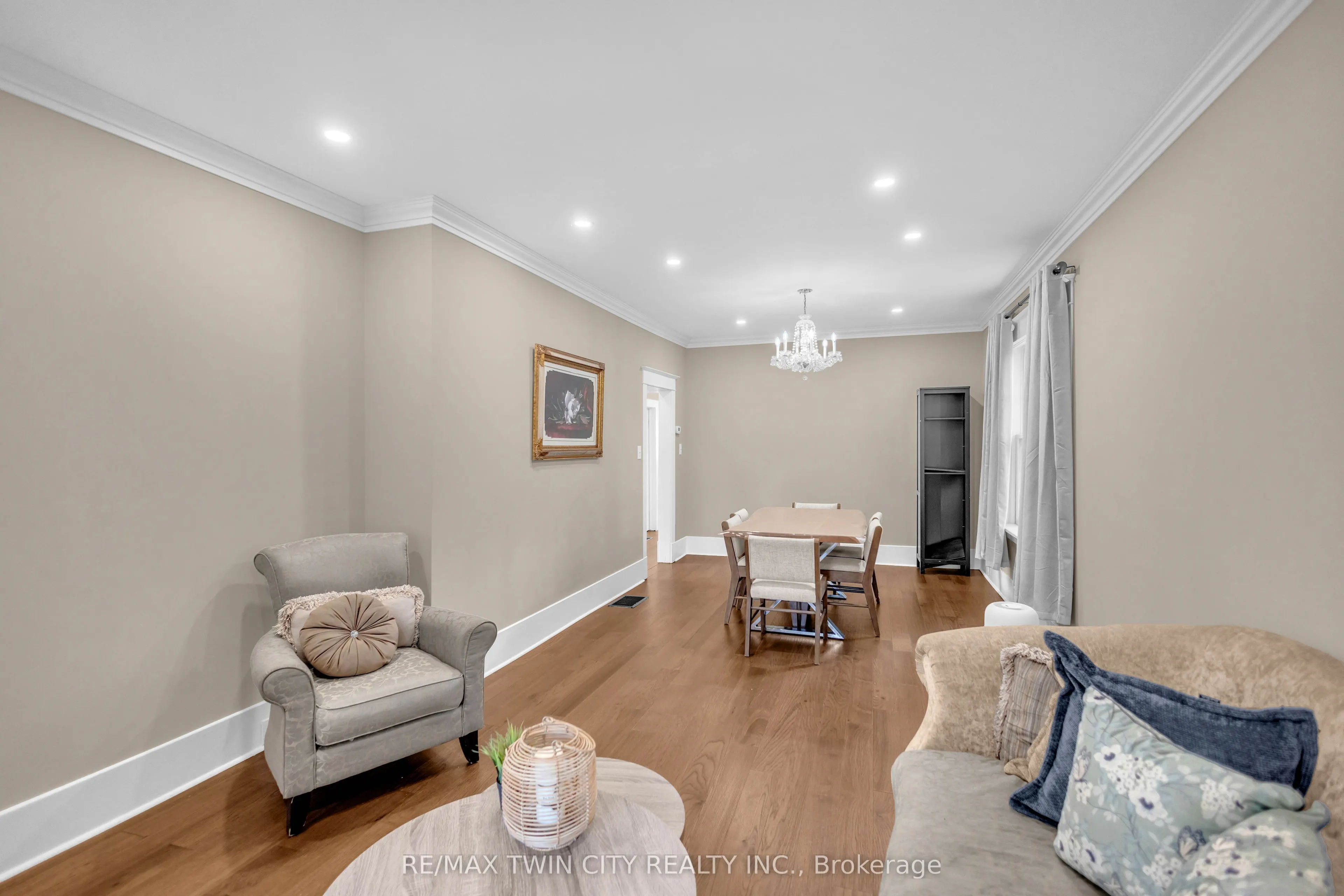 11 Tutela Heights Road