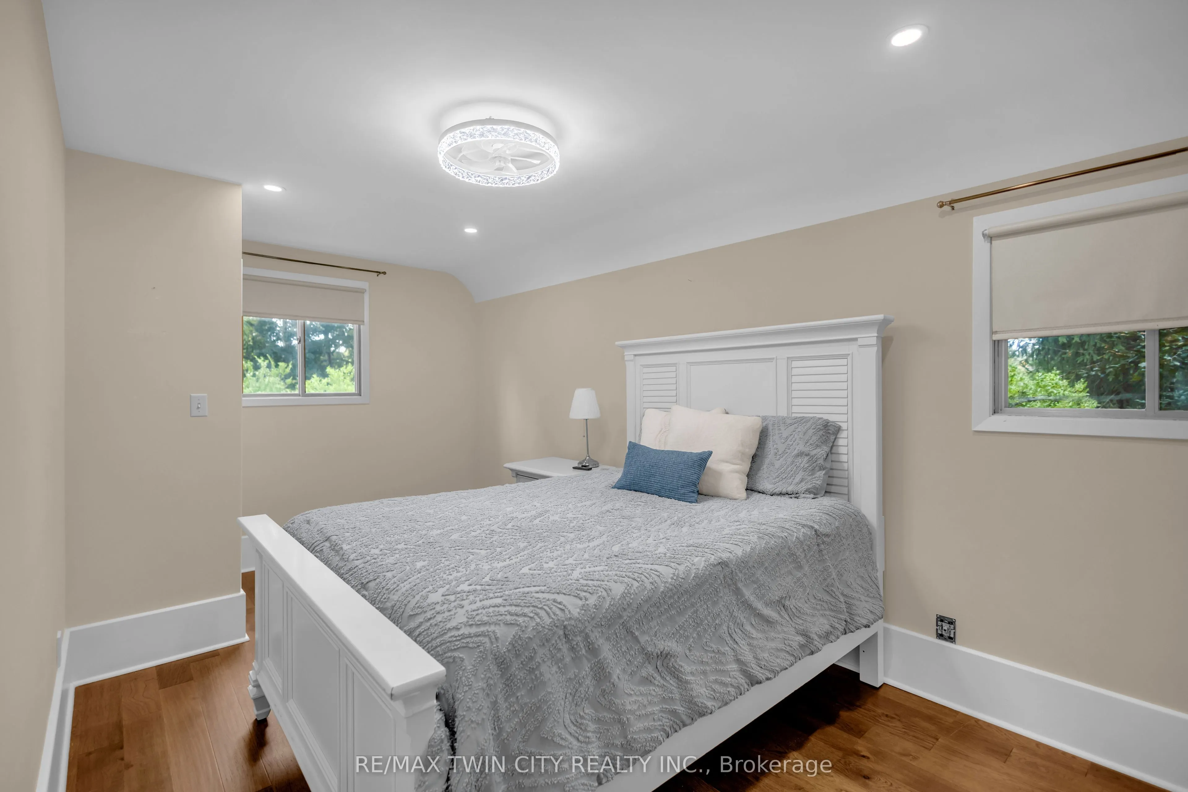11 Tutela Heights Road