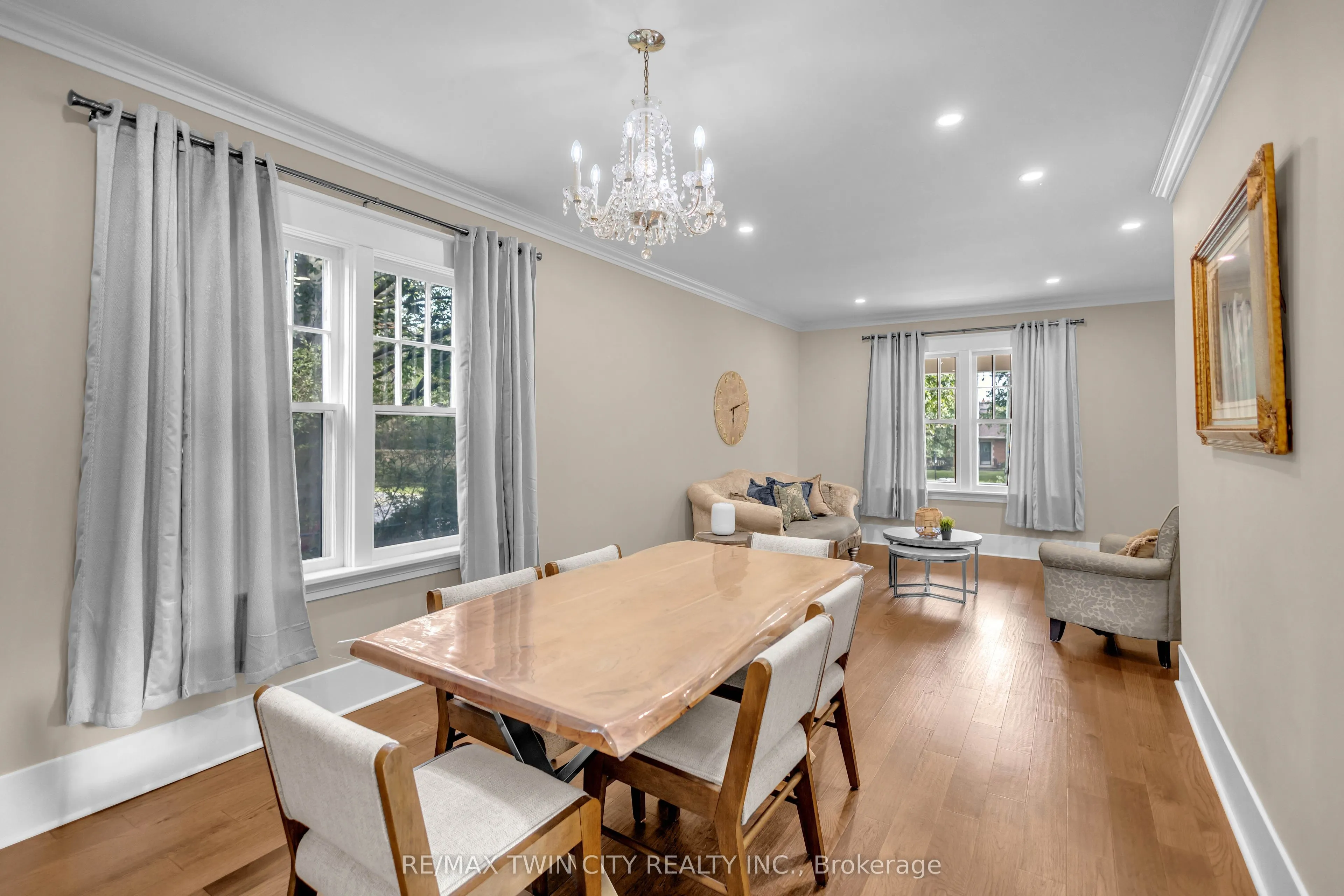 11 Tutela Heights Road