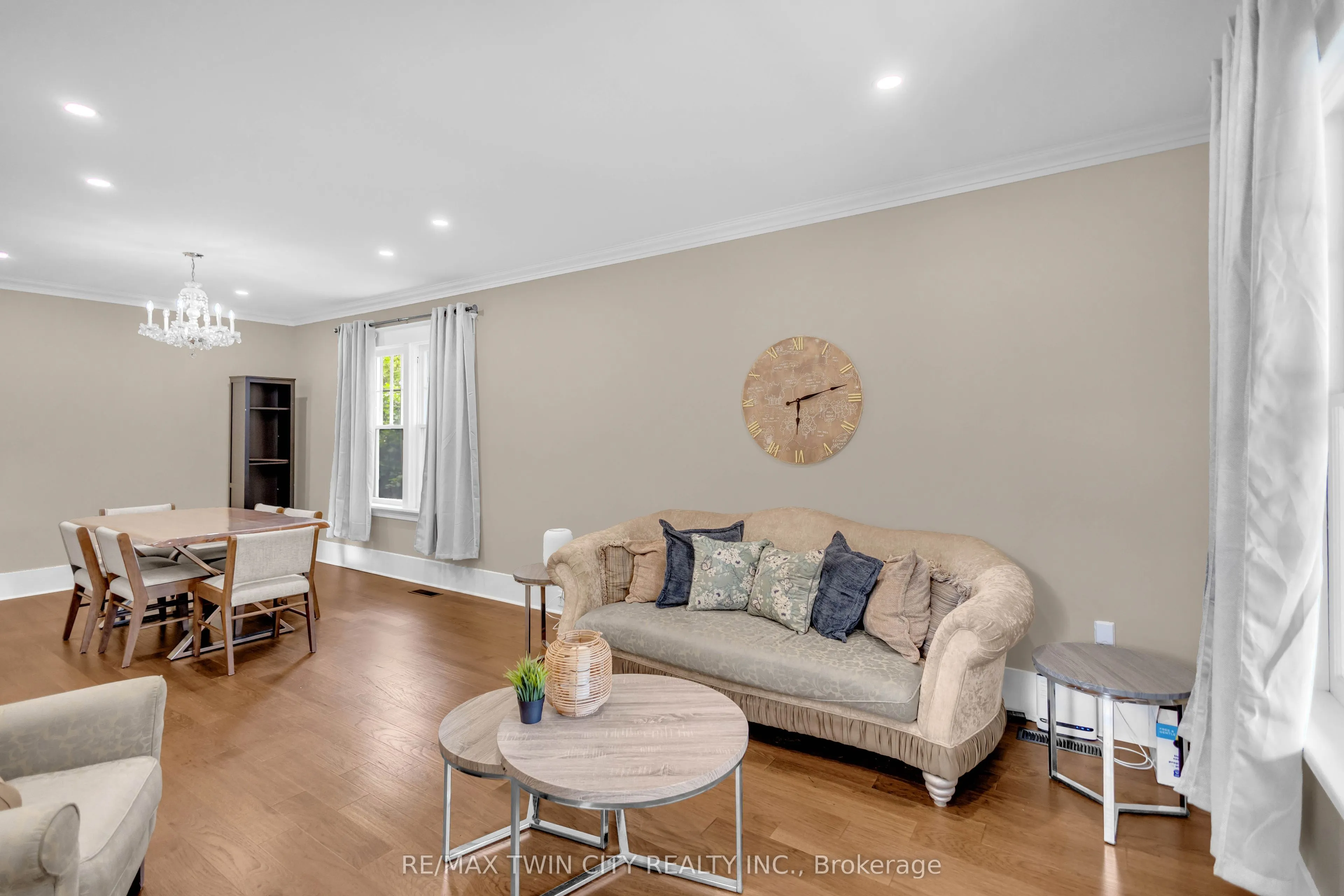 11 Tutela Heights Road