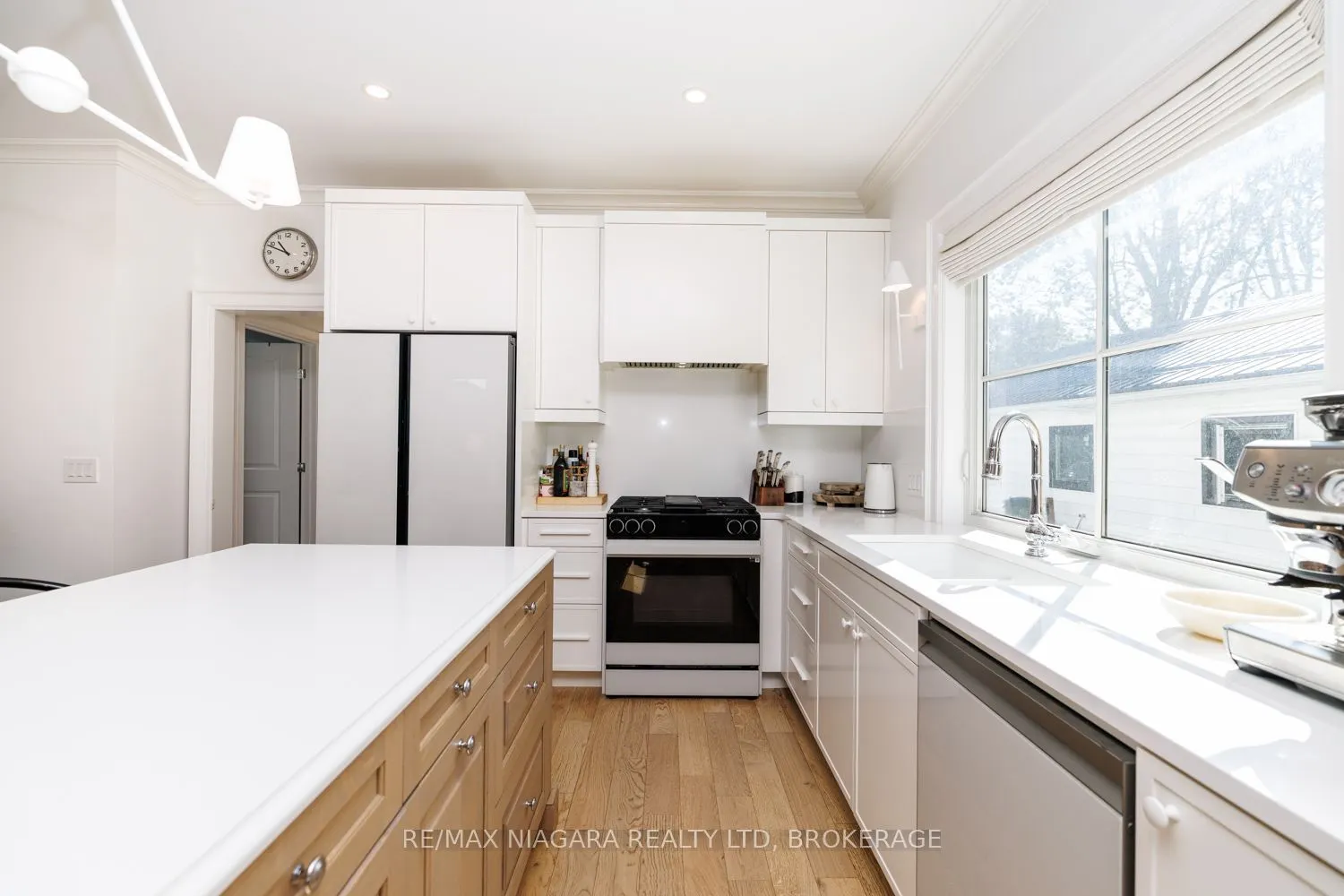 313 Beechwood Avenue W