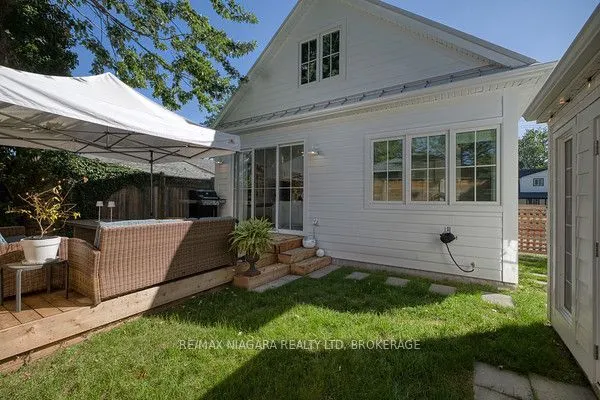 313 Beechwood Avenue W