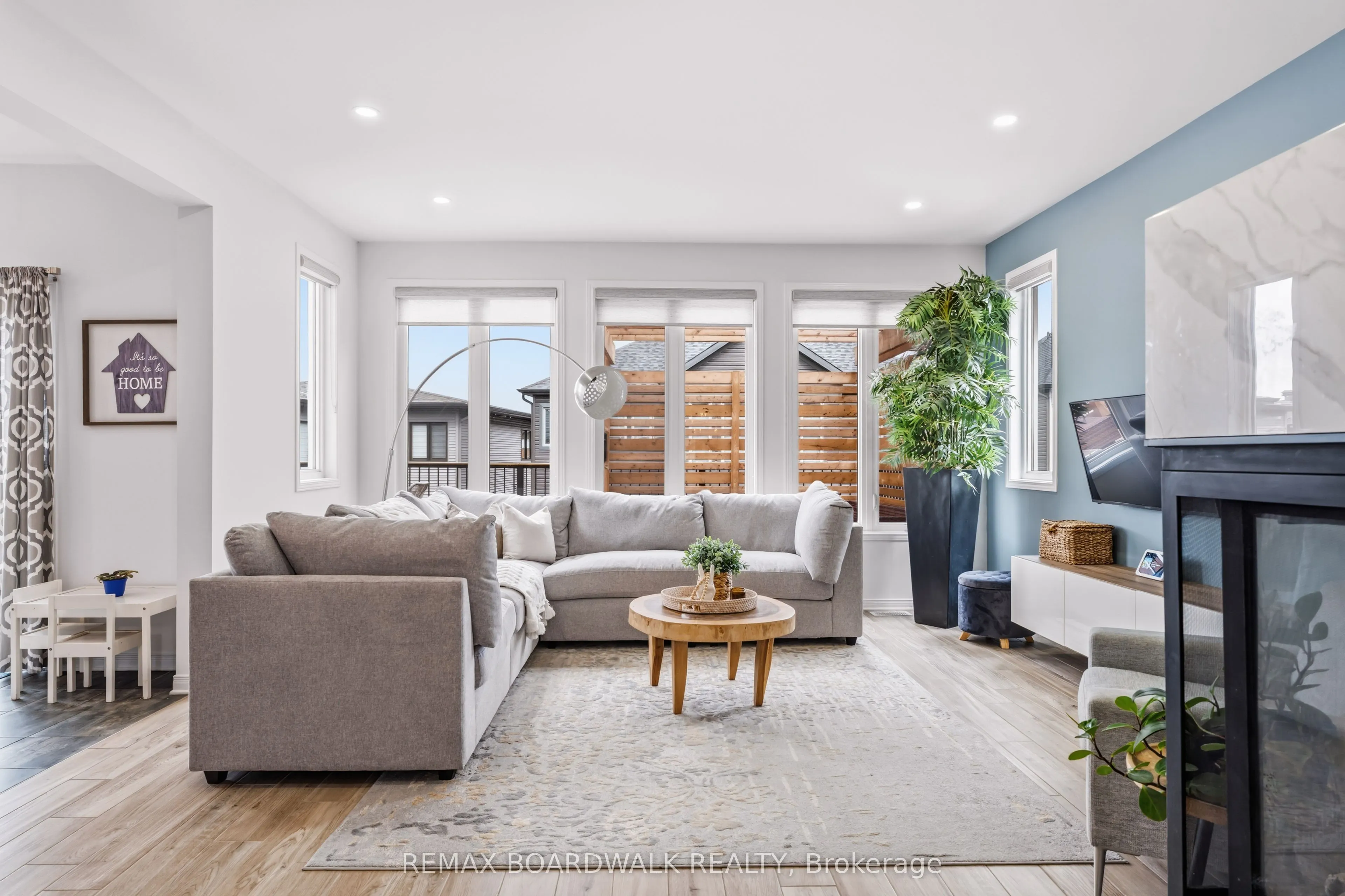 210 Pingwi Place