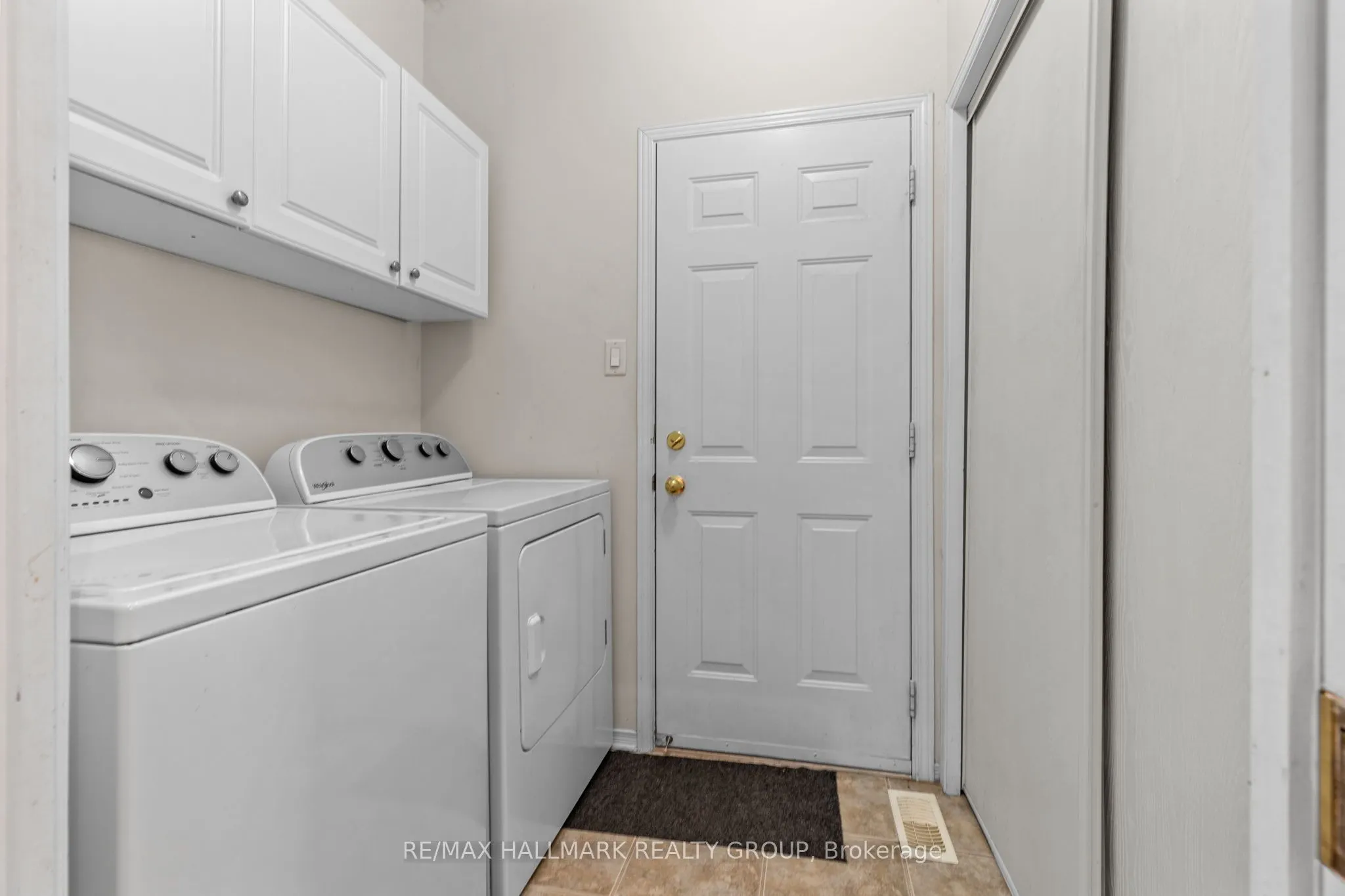 5 Rayburn Street