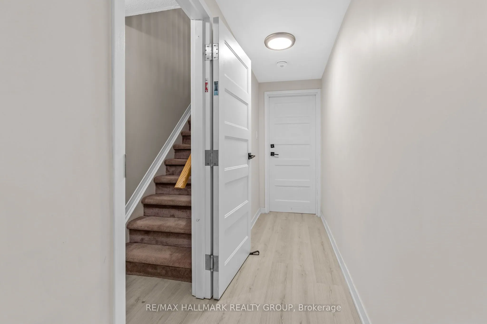 5 Rayburn Street