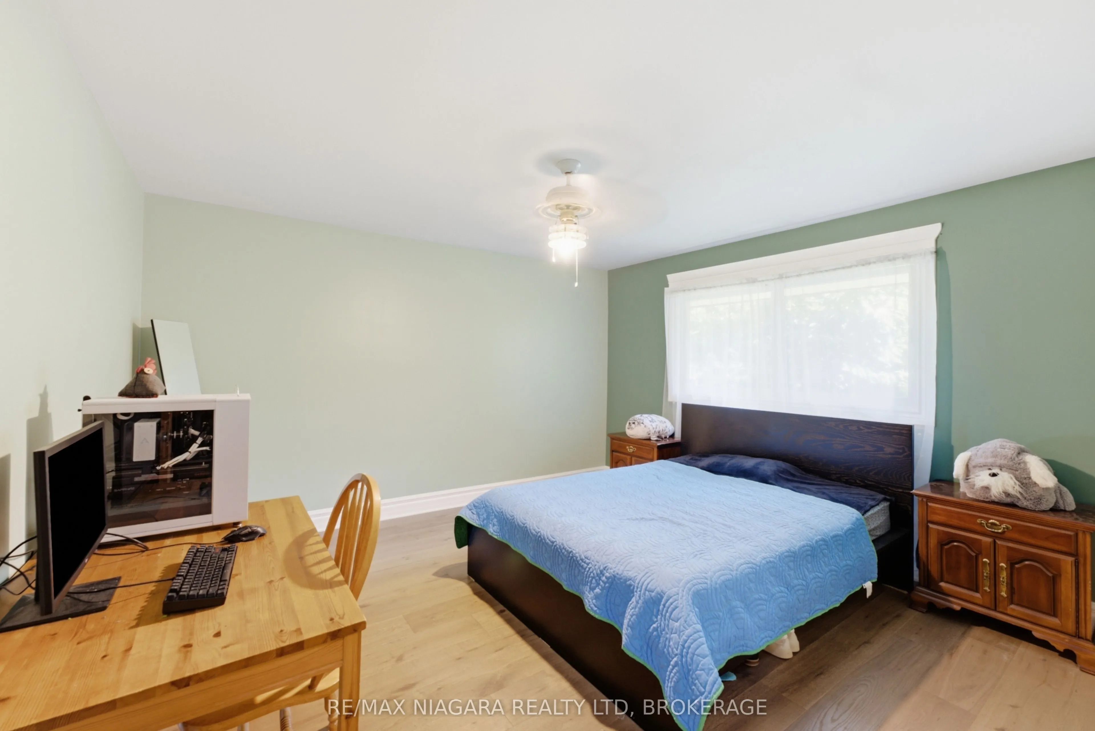 11 RICHELIEU Drive