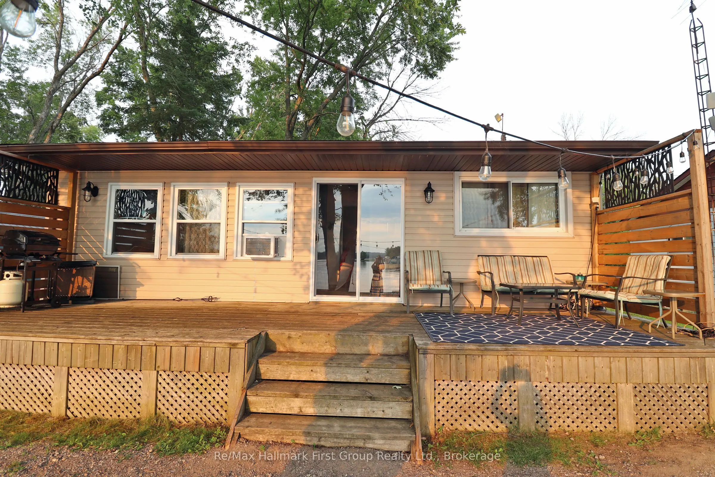 111 Hughes Lane