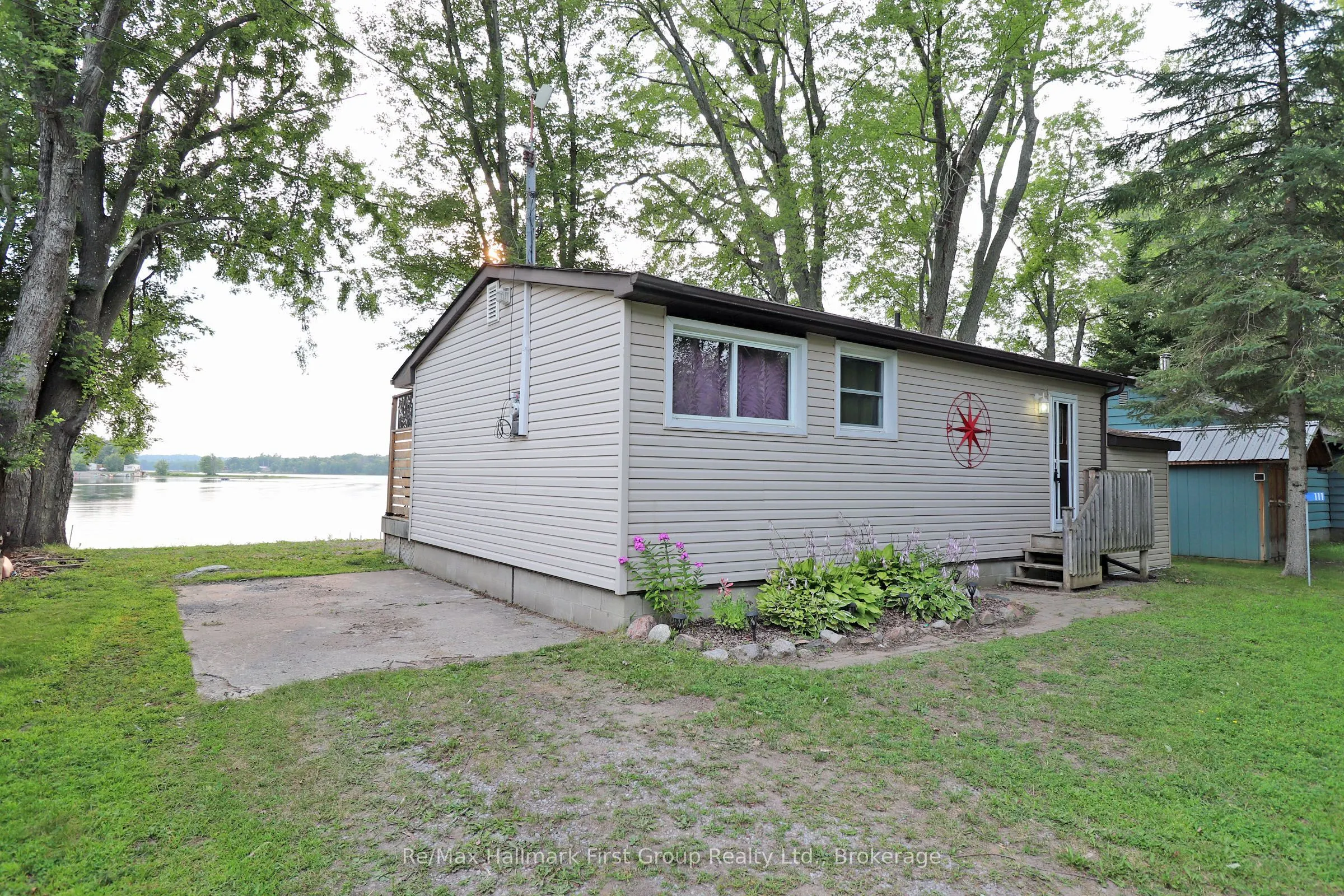 111 Hughes Lane