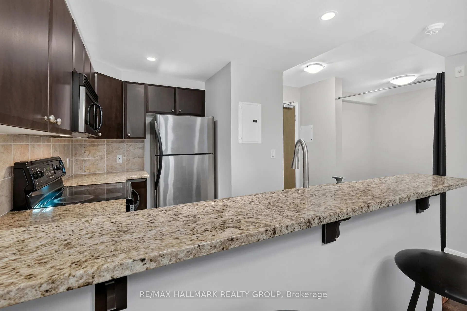 200 BESSERER Street #208