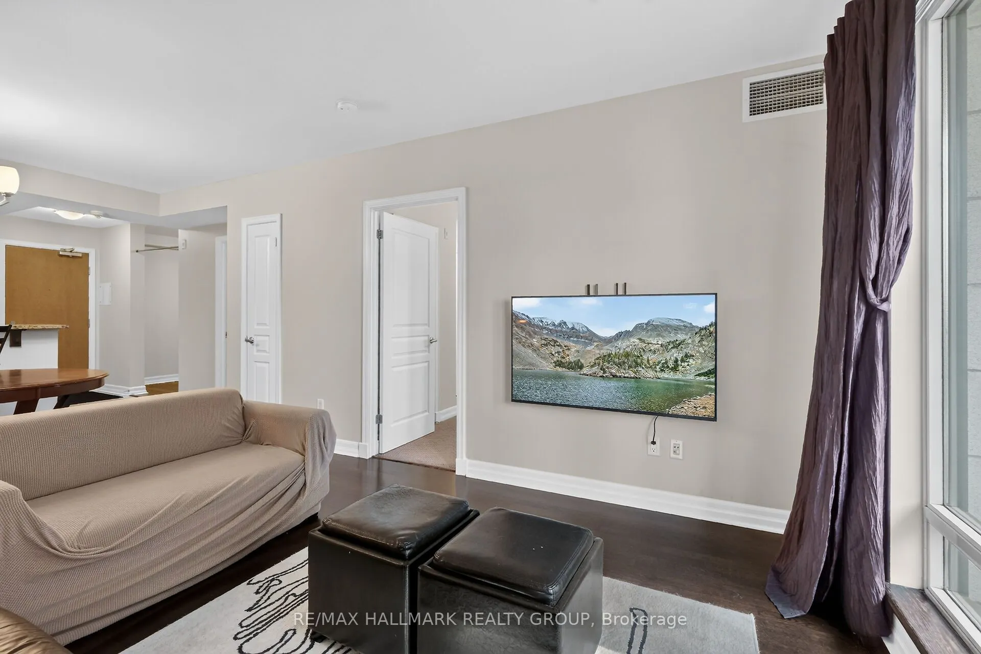 200 BESSERER Street #208