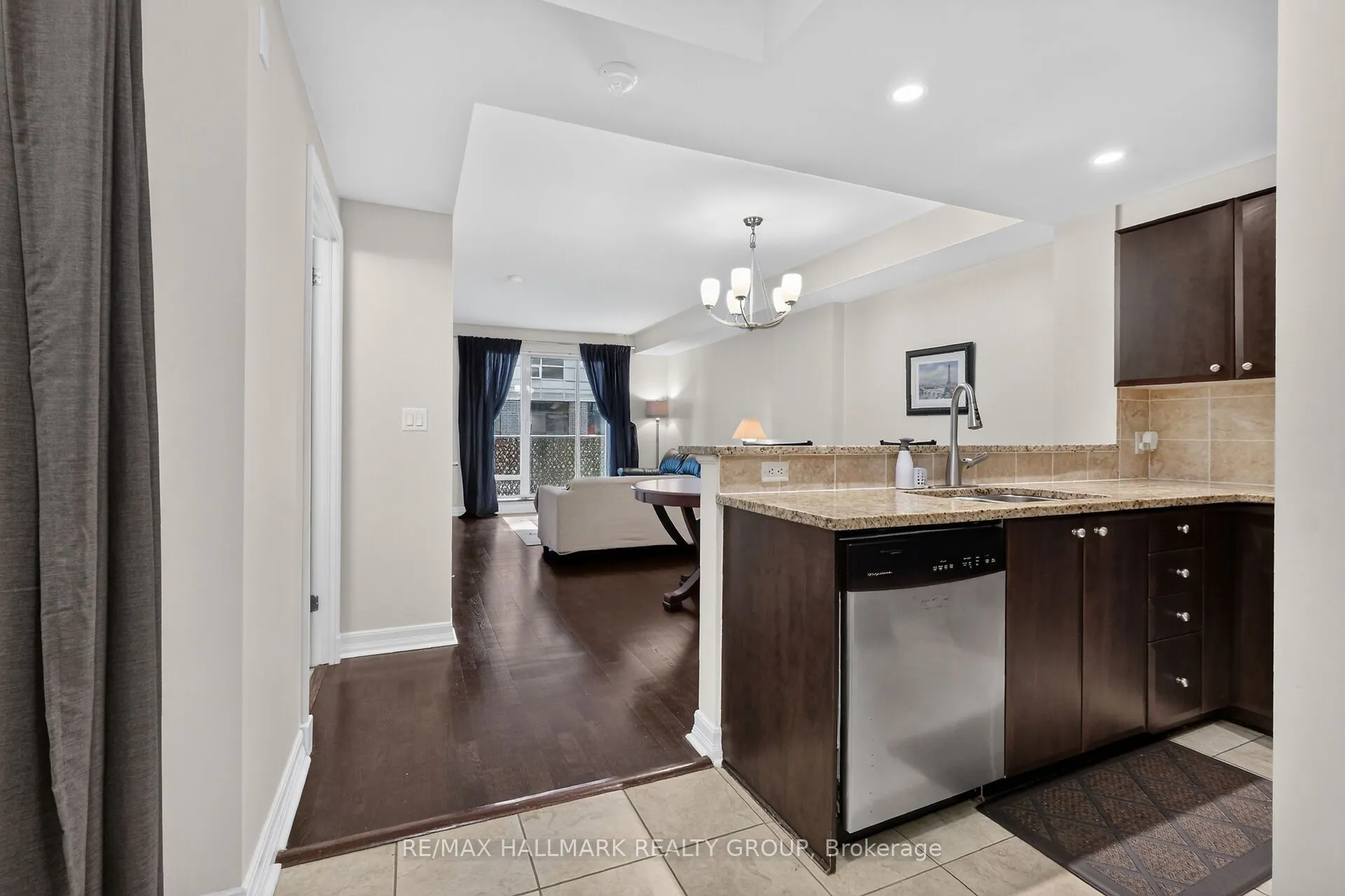 200 BESSERER Street #208