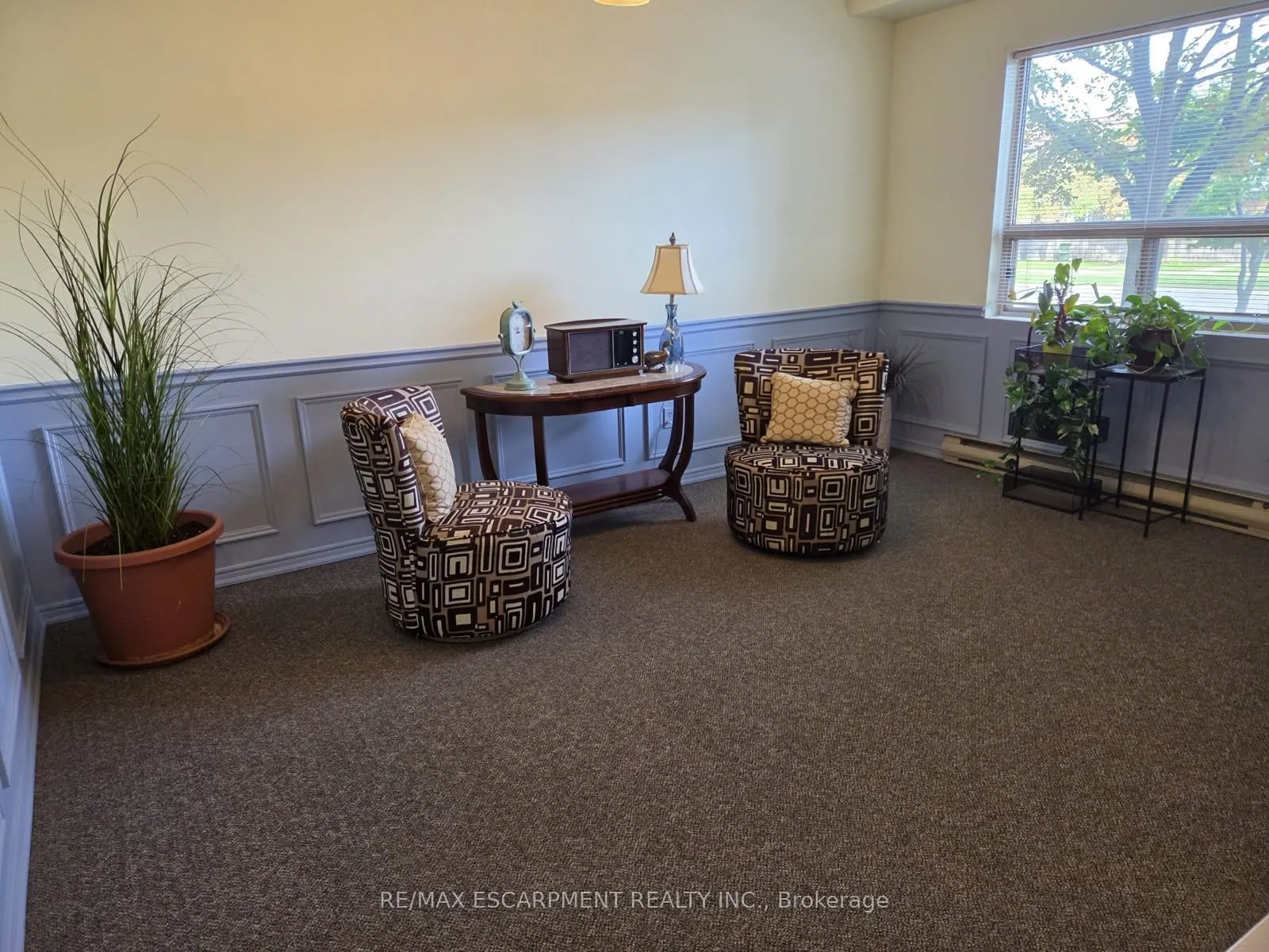 240 QUIGLEY Road #201