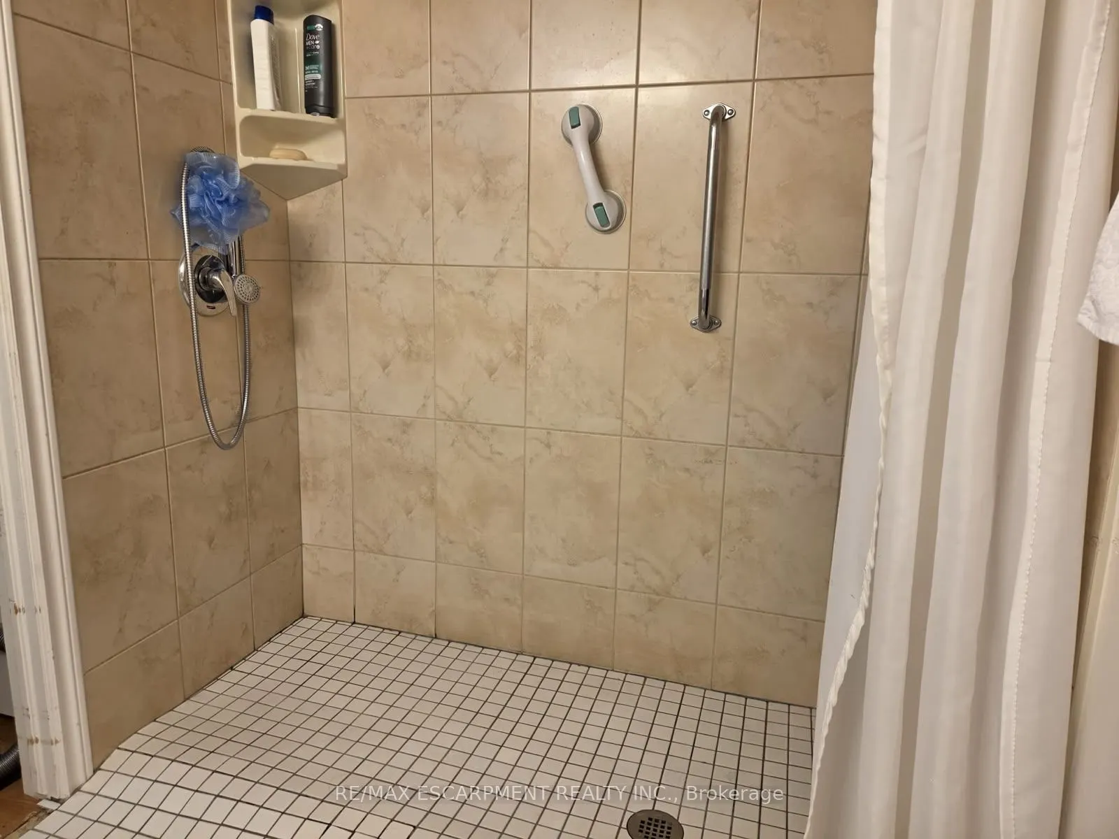 240 QUIGLEY Road #201