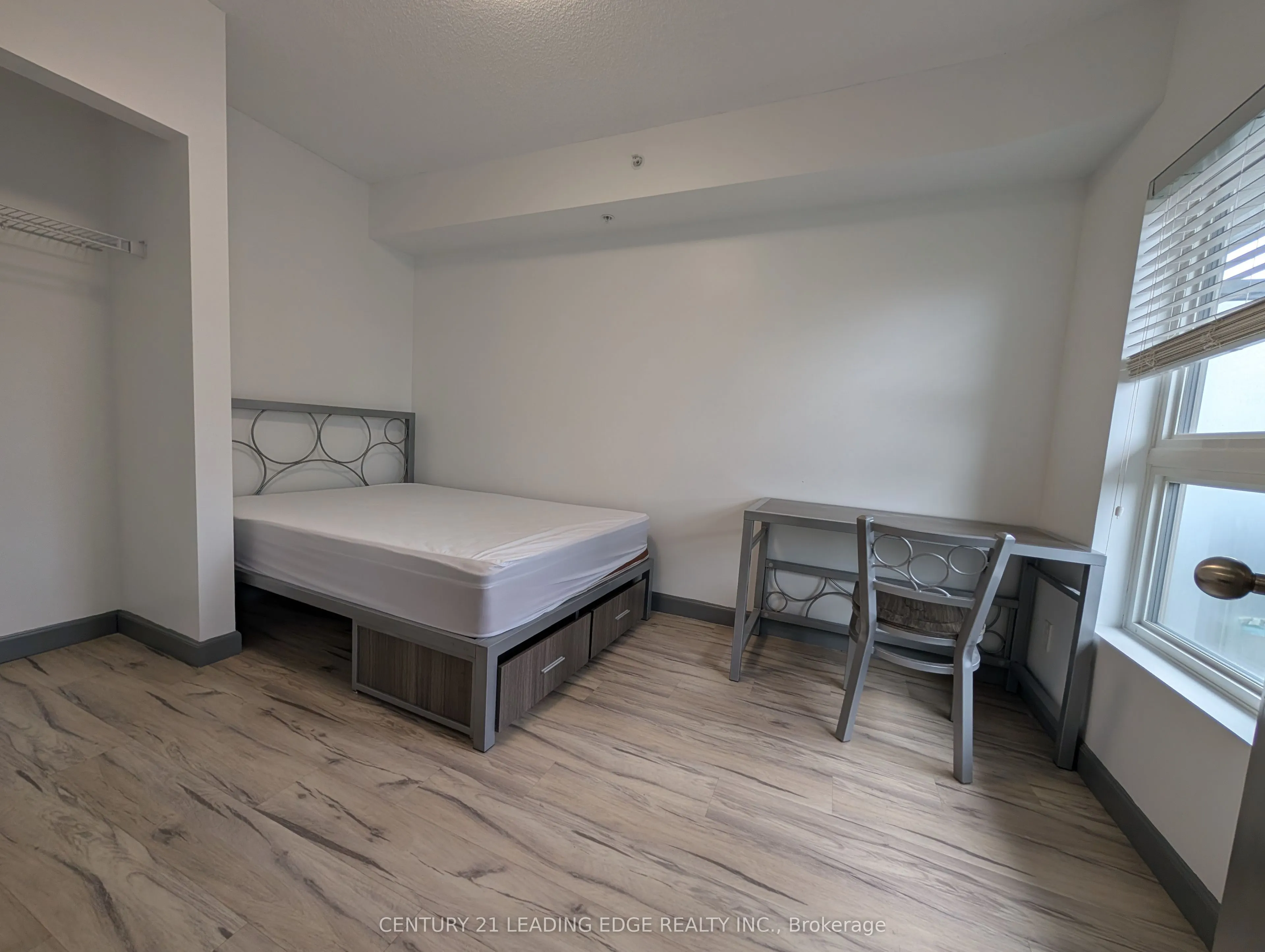 258A Sunview Street E #1718
