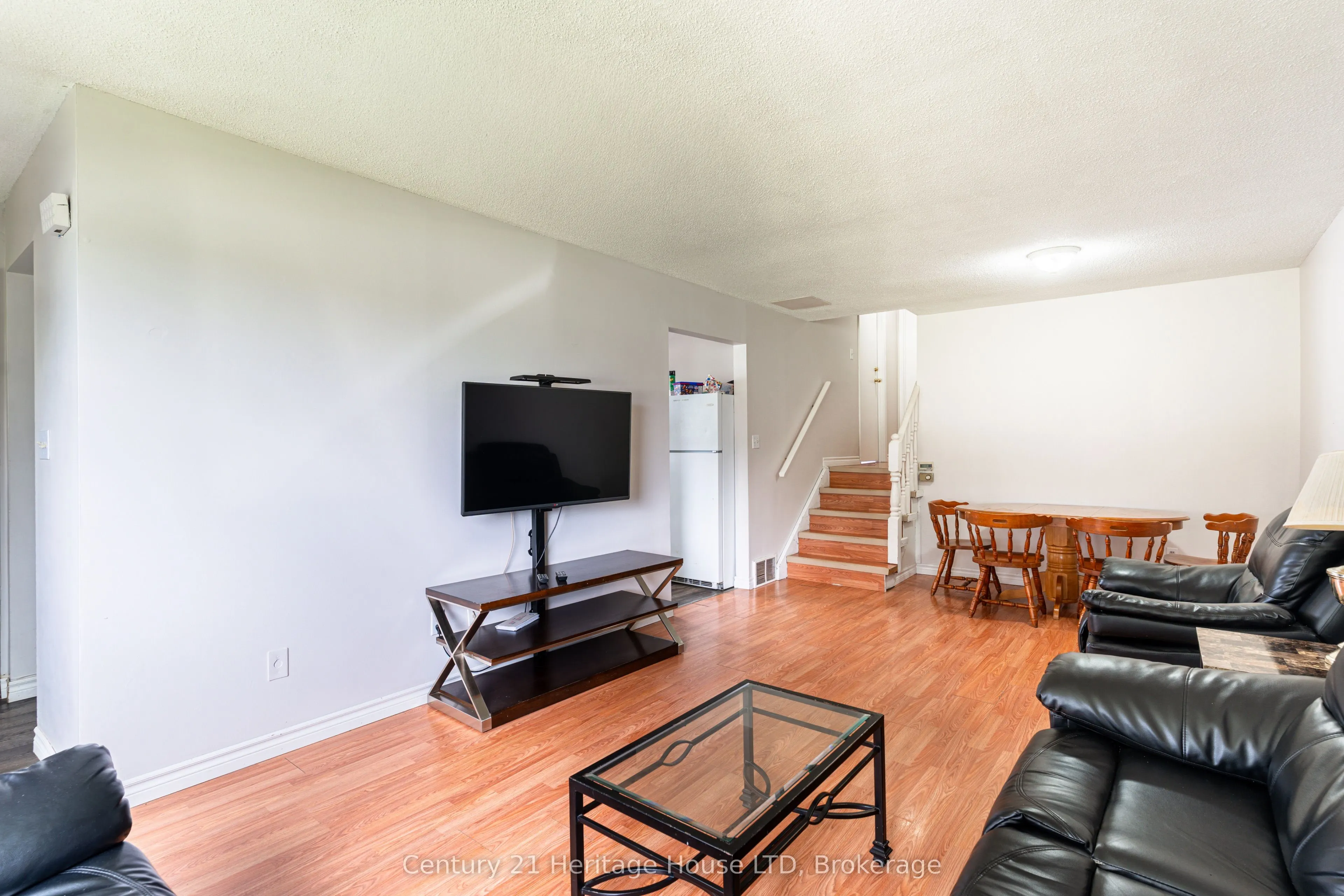 542 First Avenue N