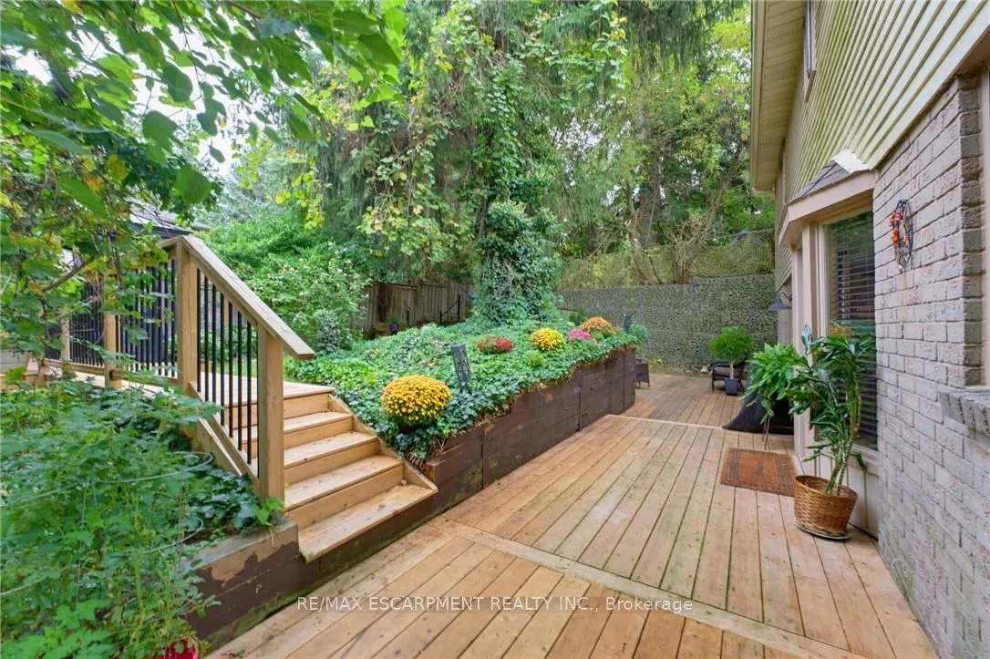 28 Seymour Drive