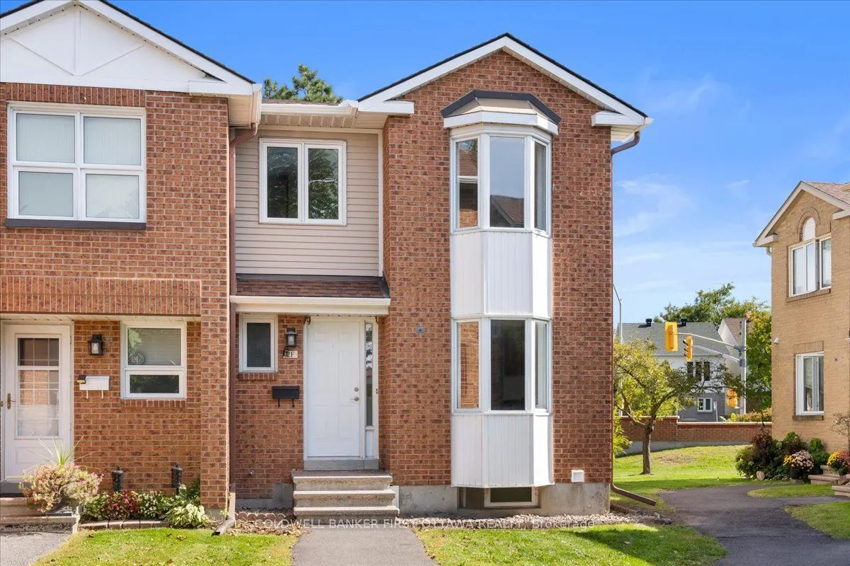 2F CASTLEBROOK Lane #12