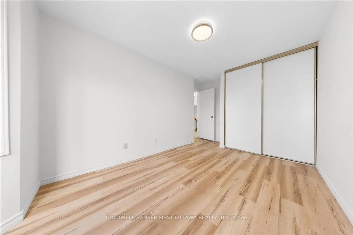 2F CASTLEBROOK Lane #12
