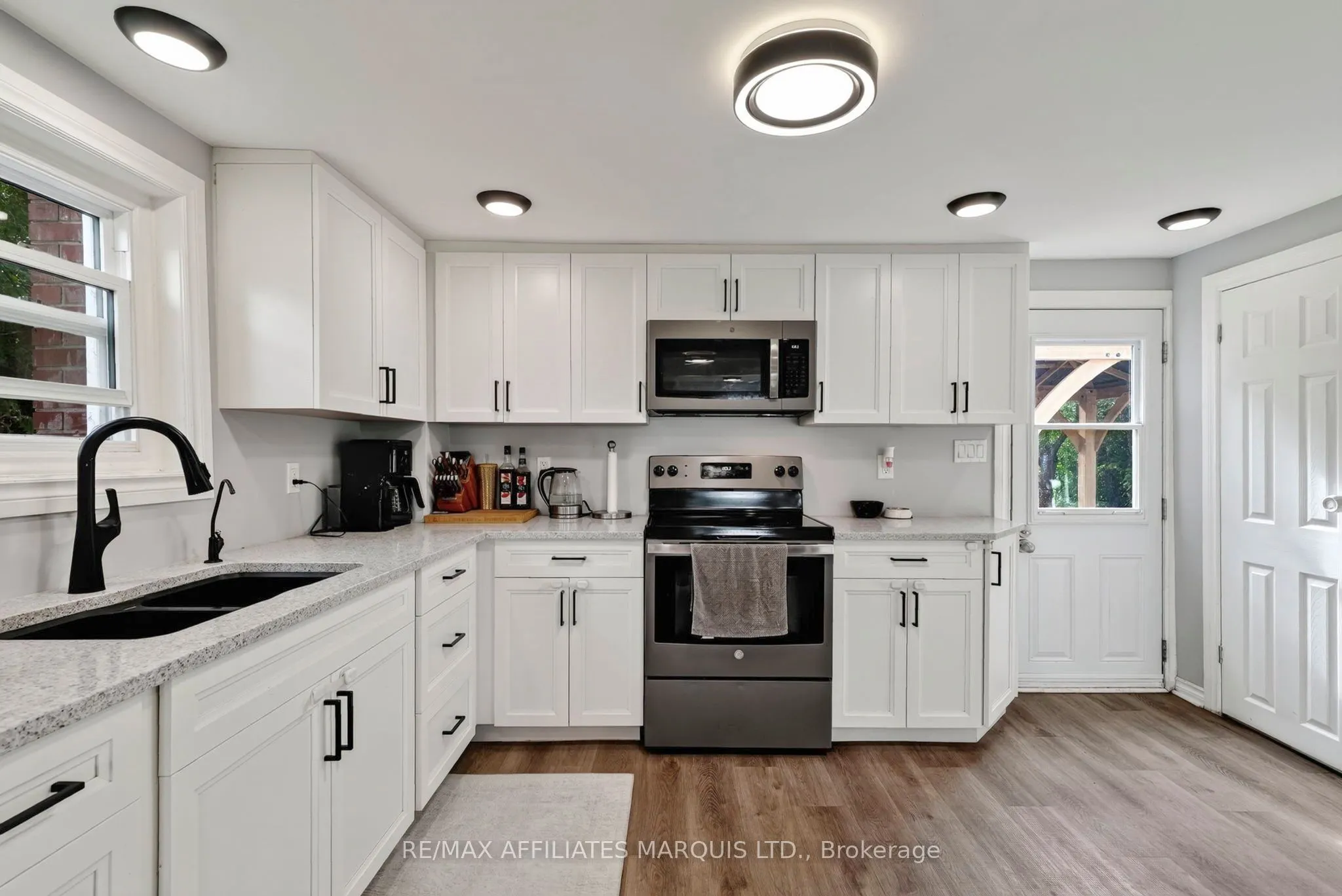 15904 Manning Road
