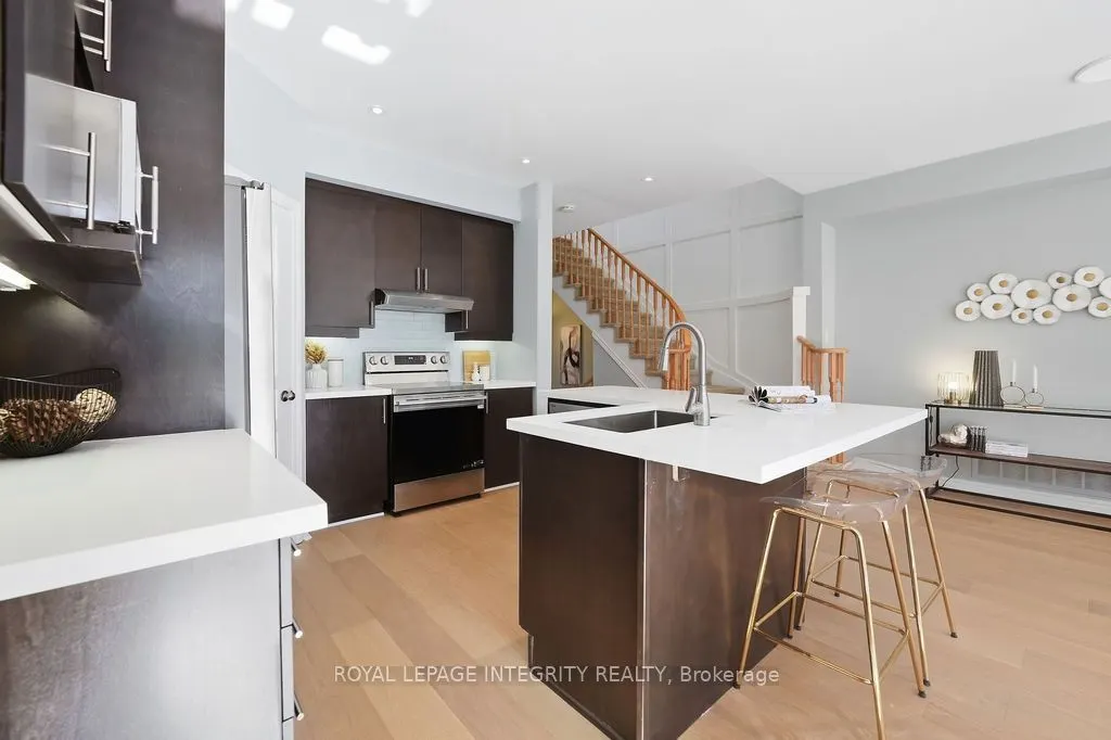 1014 Ottenbrite Crescent