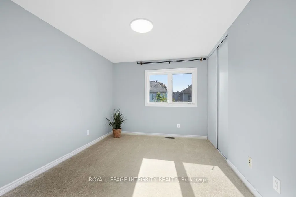 1014 Ottenbrite Crescent