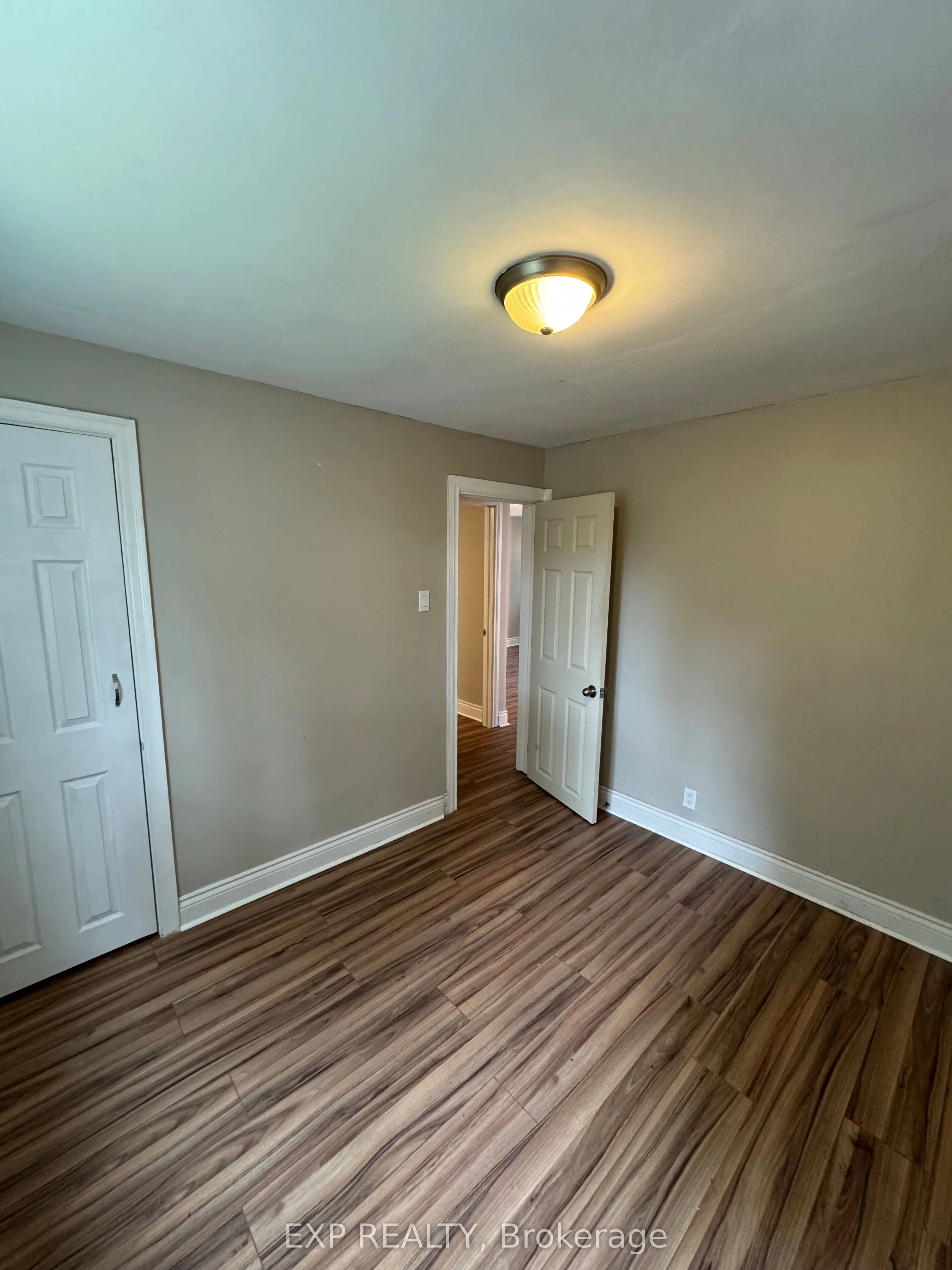 72 BARRETTE Street #3