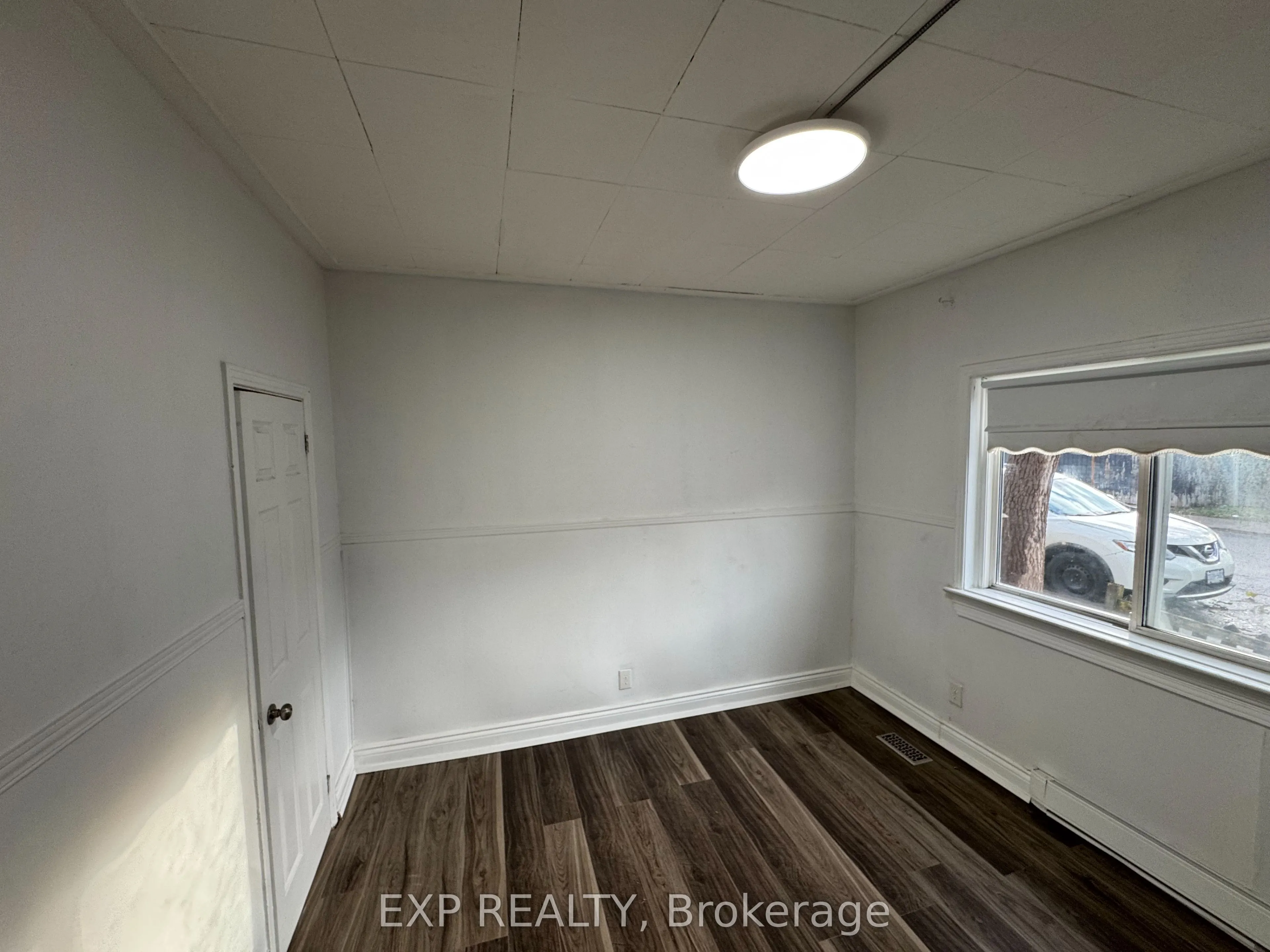 19 Loyer Street