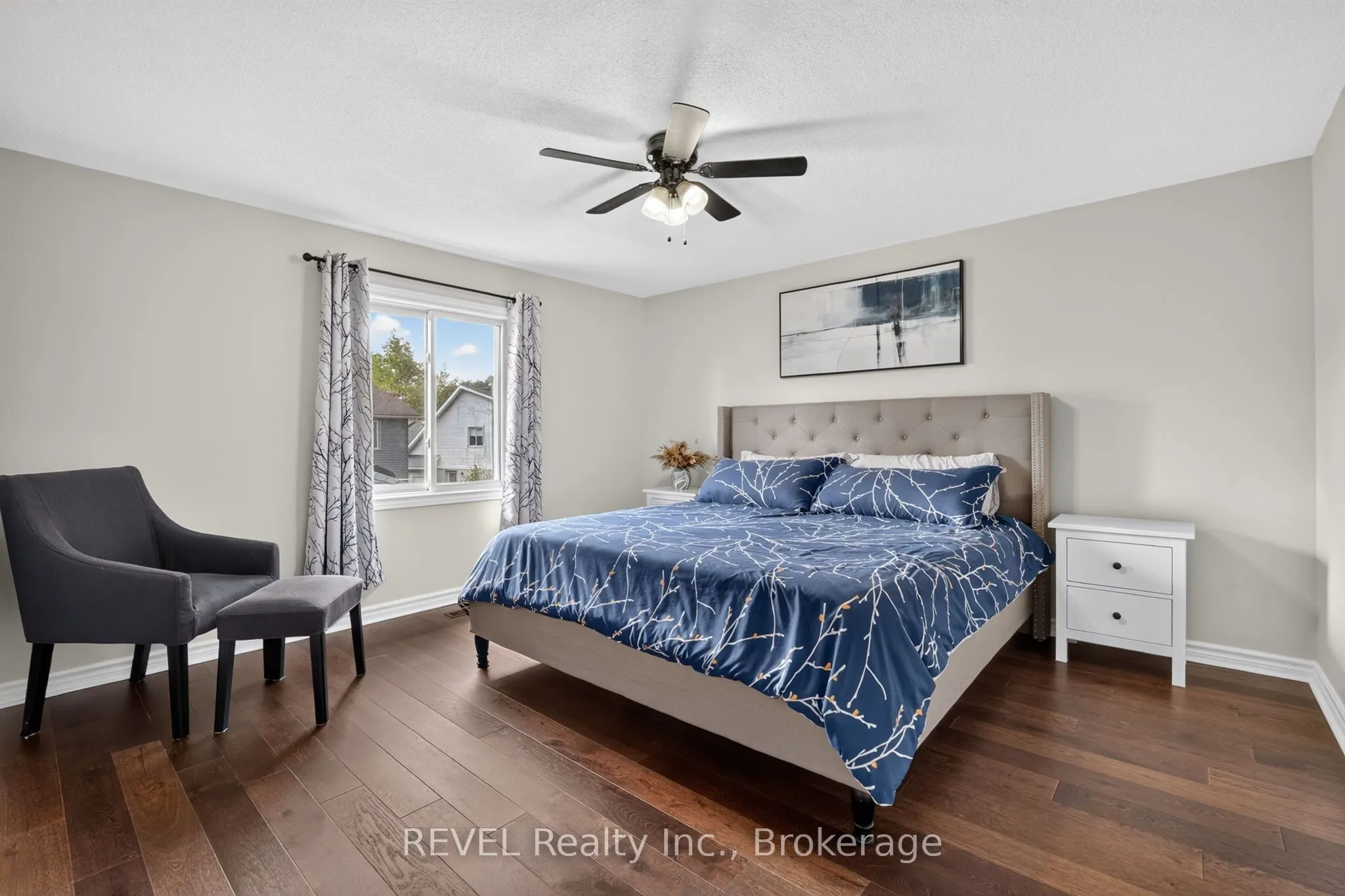 10 Meadowbrook Lane