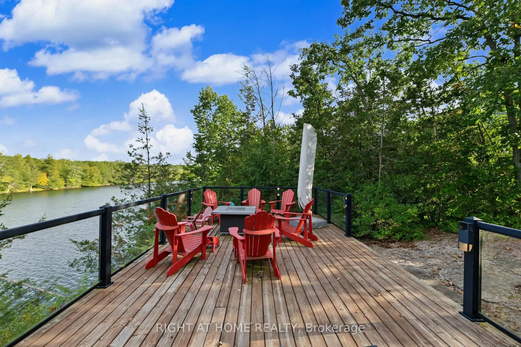3 Riverside Trail