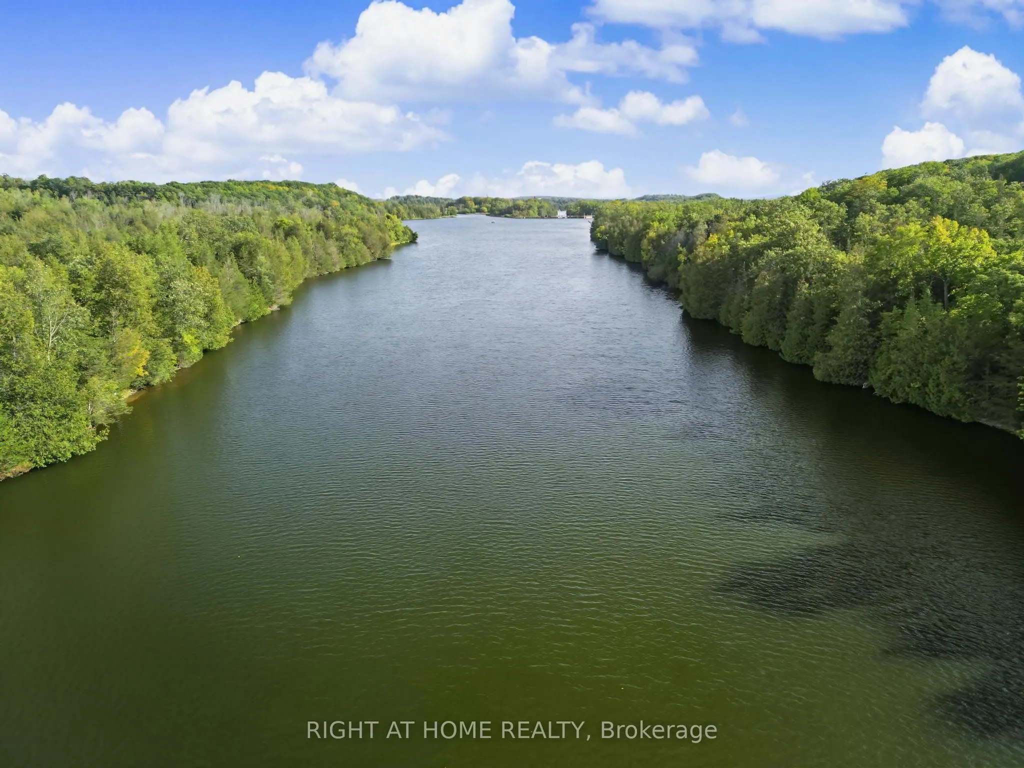 3 Riverside Trail