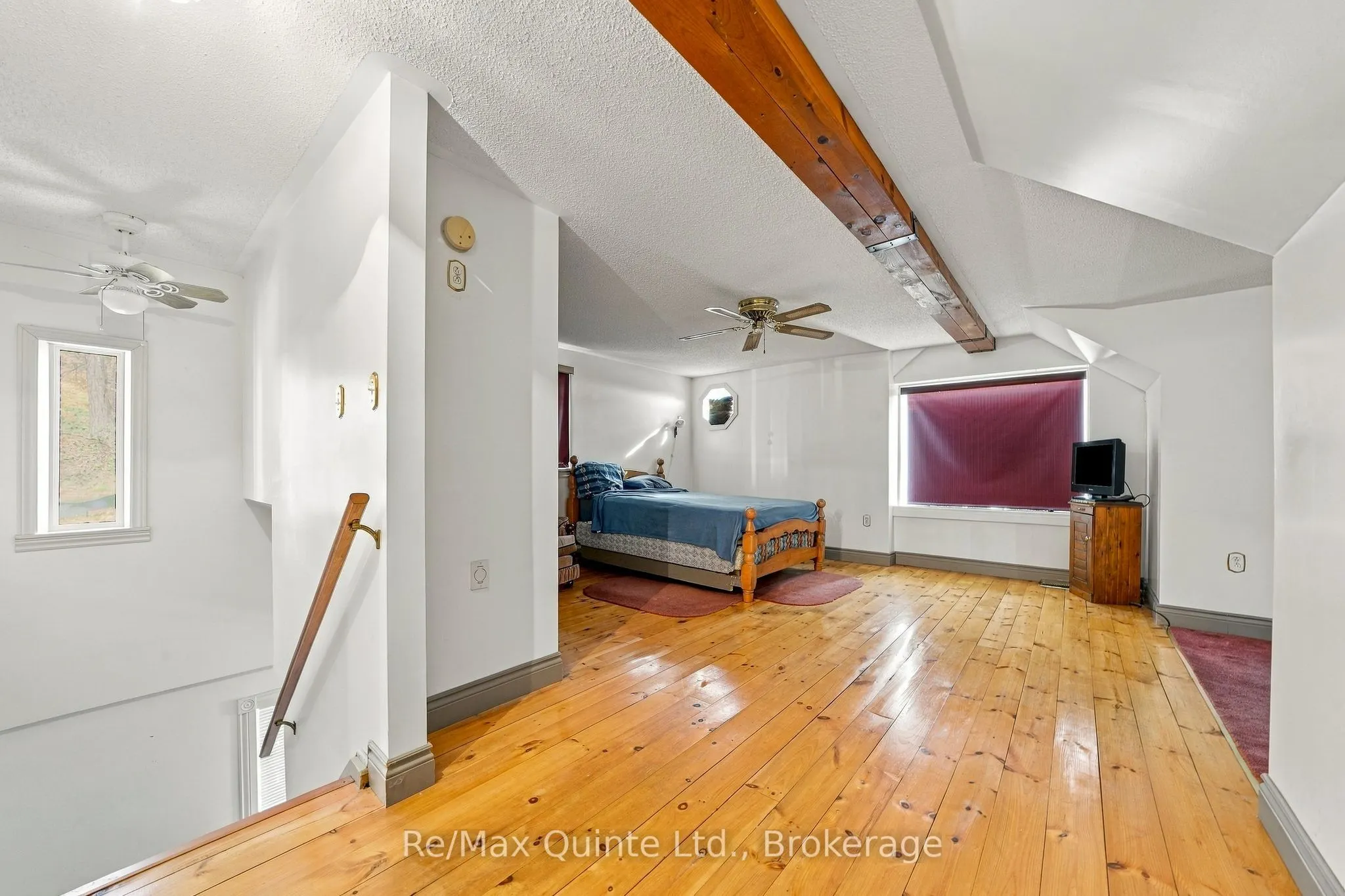 170 Moira Street W