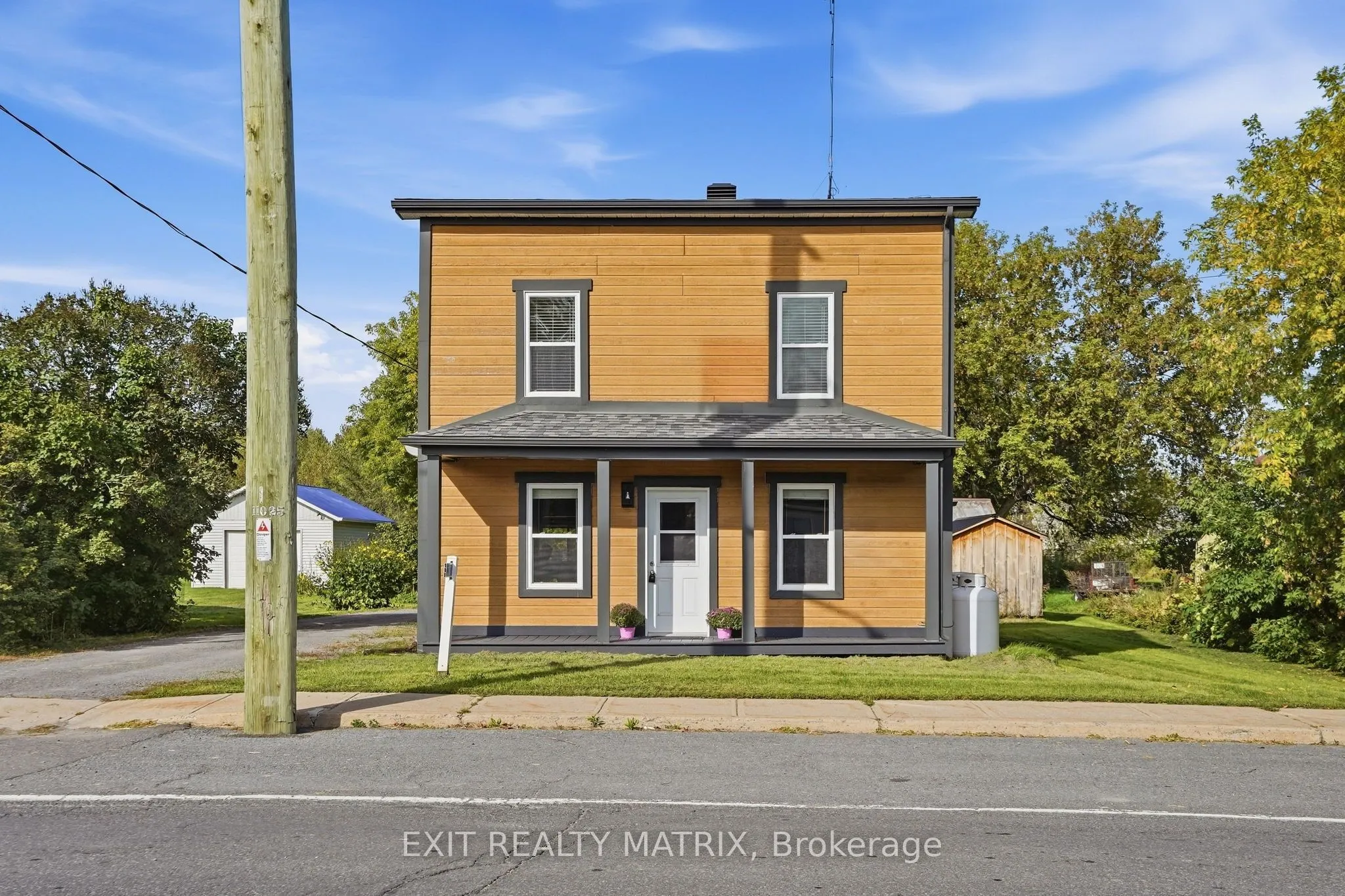 1187 Labrosse Street