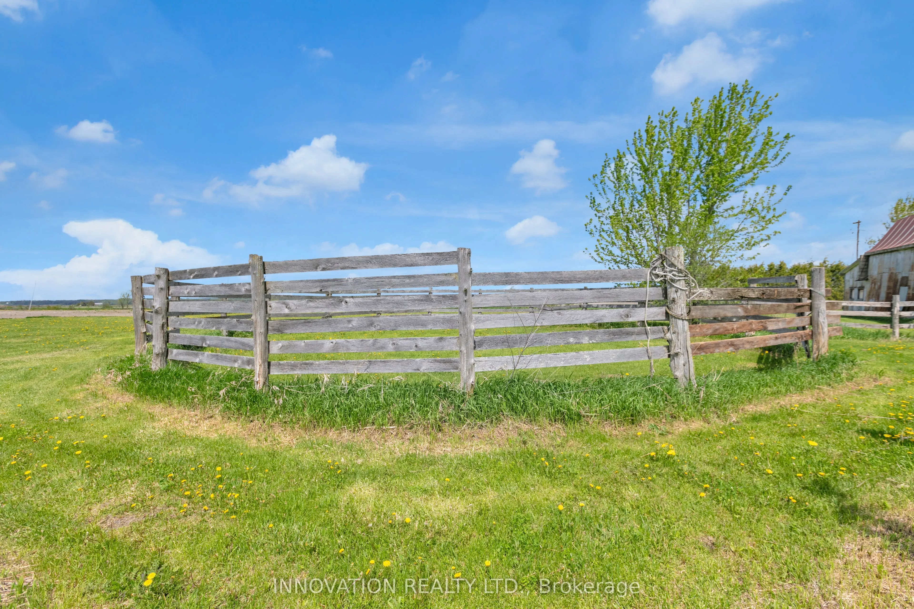 1270 Concession 8 Road