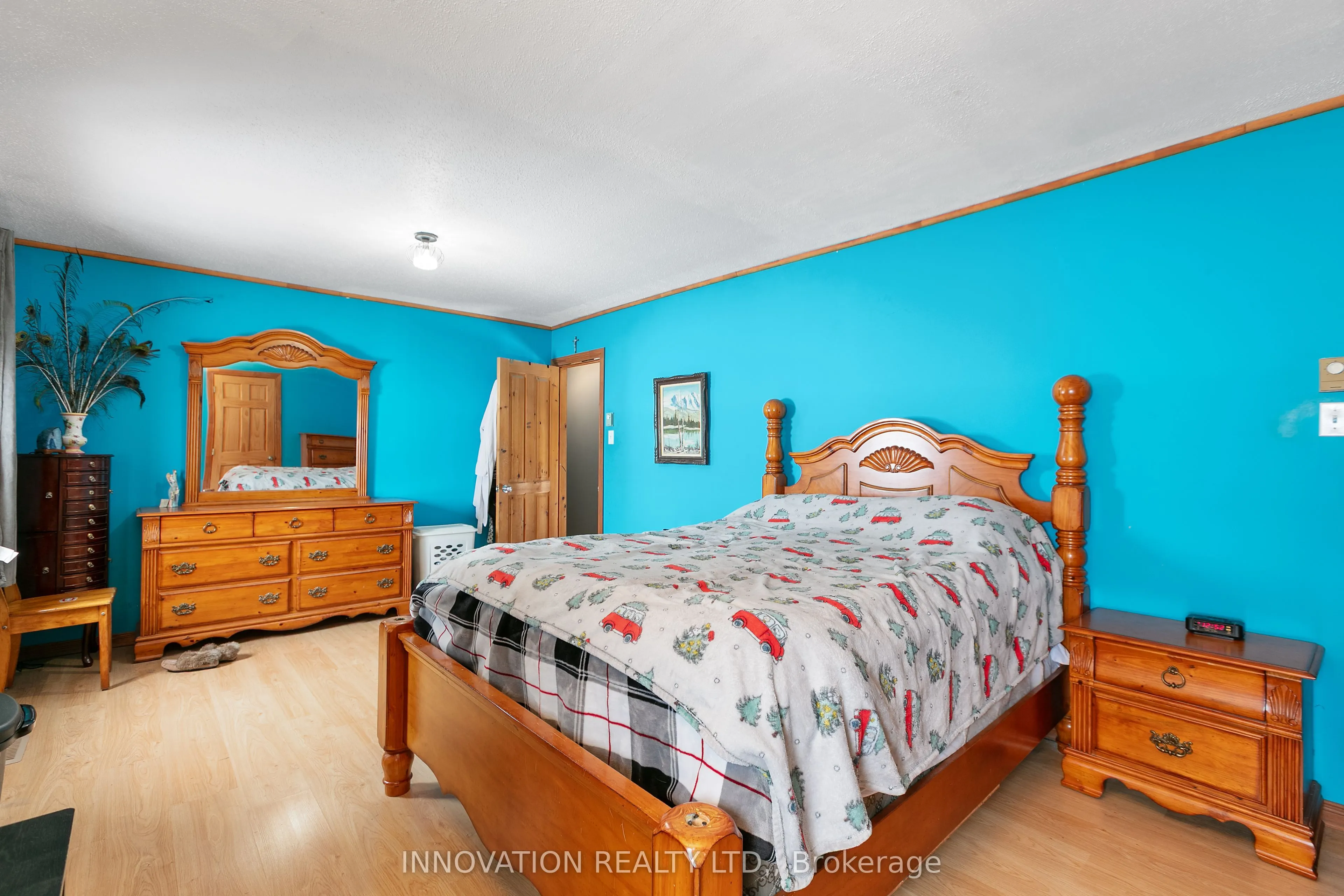 1270 Concession 8 Road